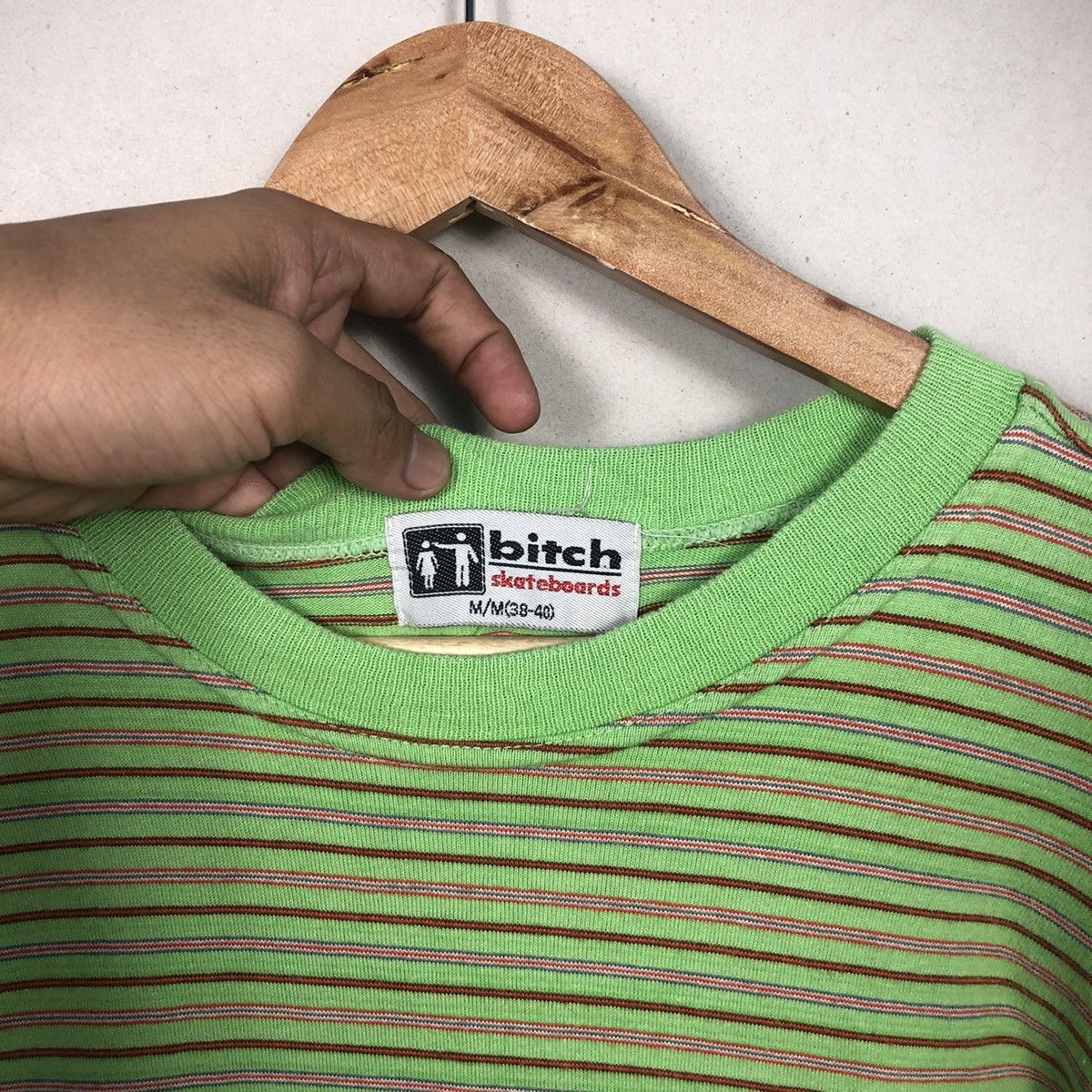 Girl Skateboards Vintage 90s Bitch Skateboards Tee Size US M / EU 48-50 / 2 - 5 Thumbnail
