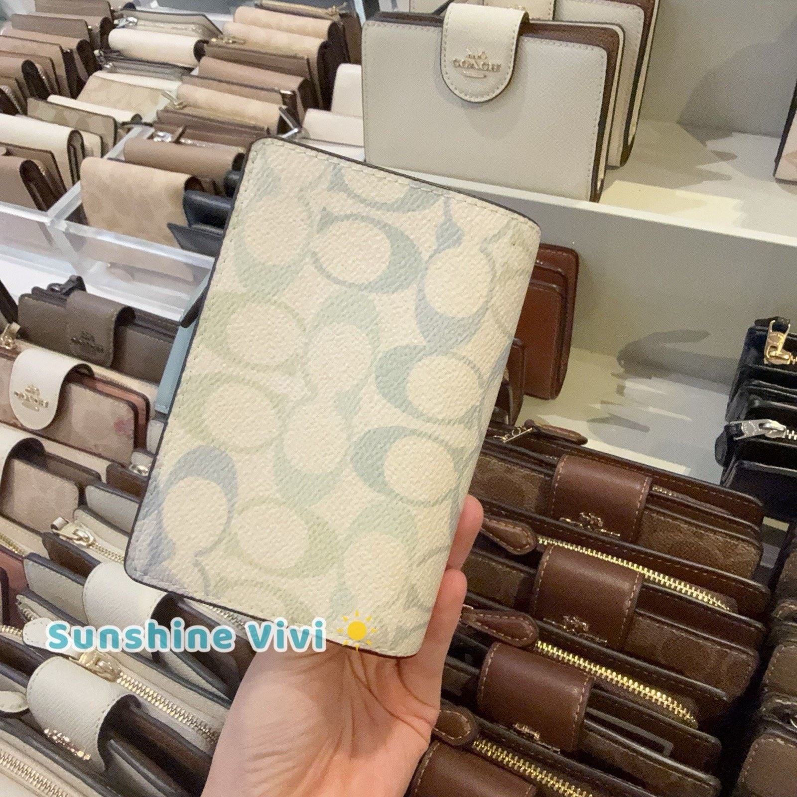 Coach NWT Coach Medium Corner Zip Wallet Pretty CEC31 Chalk/Blue Size ONE SIZE - 9 Thumbnail