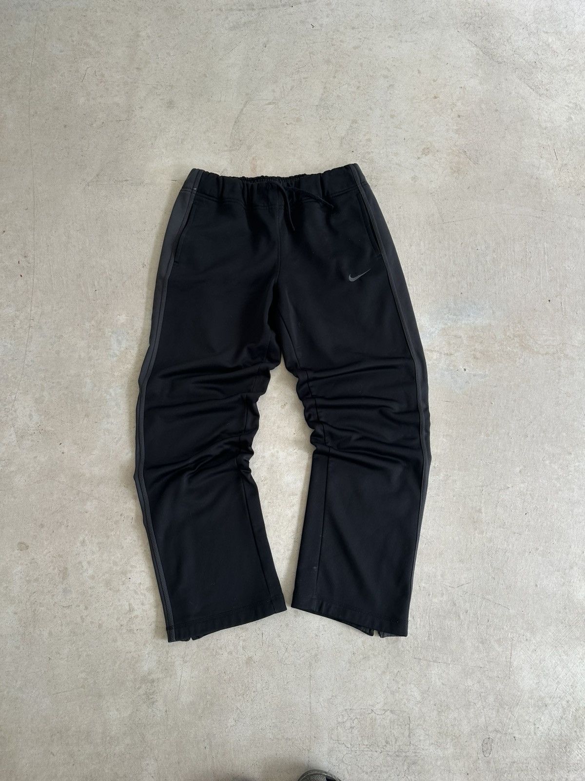 Nike Vintage Nike Sweatpants Size US 32 / EU 48 - 1 Thumbnail