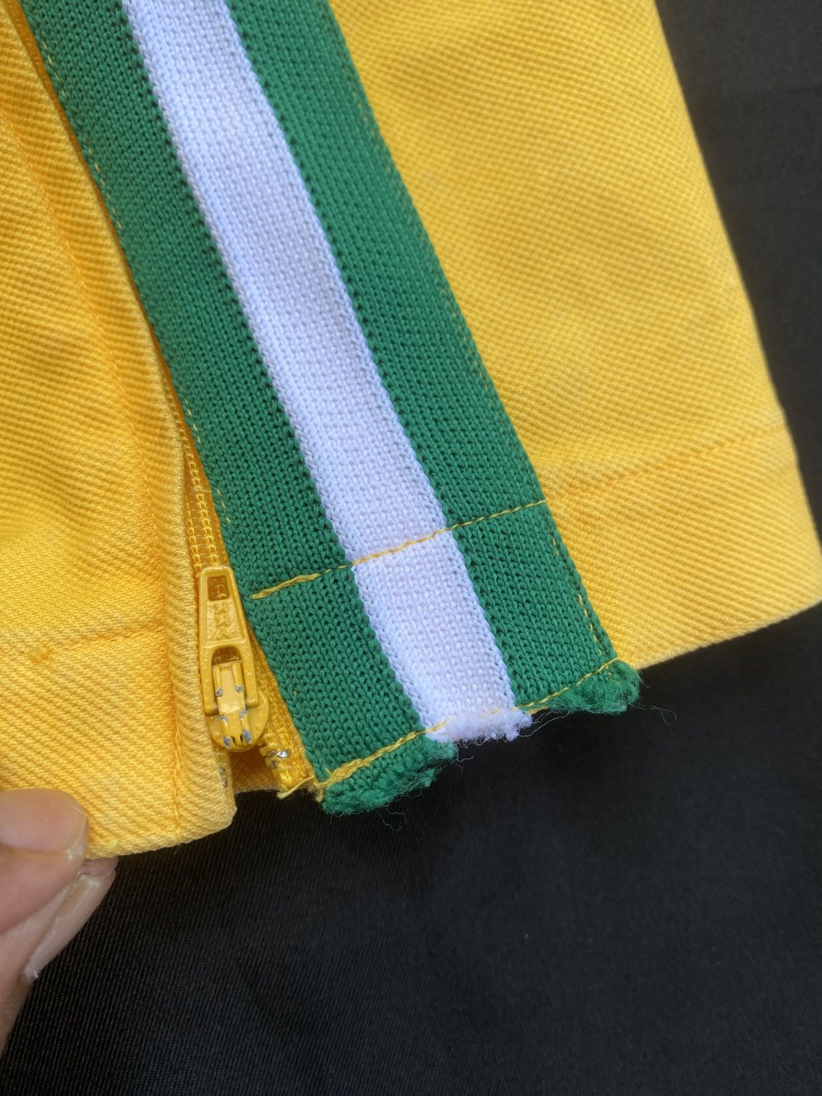 Comme des Garcons Rare Comme Des Garcons SHIRT Yellow Jacket Size US M / EU 48-50 / 2 - 7 Thumbnail