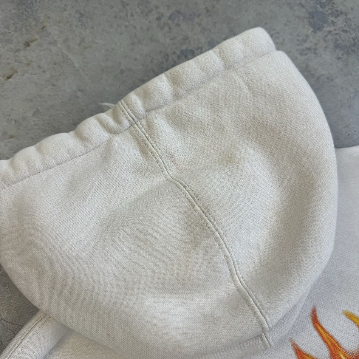 Stussy VINTAGE Y2K STUSSY FLAME 8 BALL BEIGE HOODIE Size US M / EU 48-50 / 2 - 12 Thumbnail