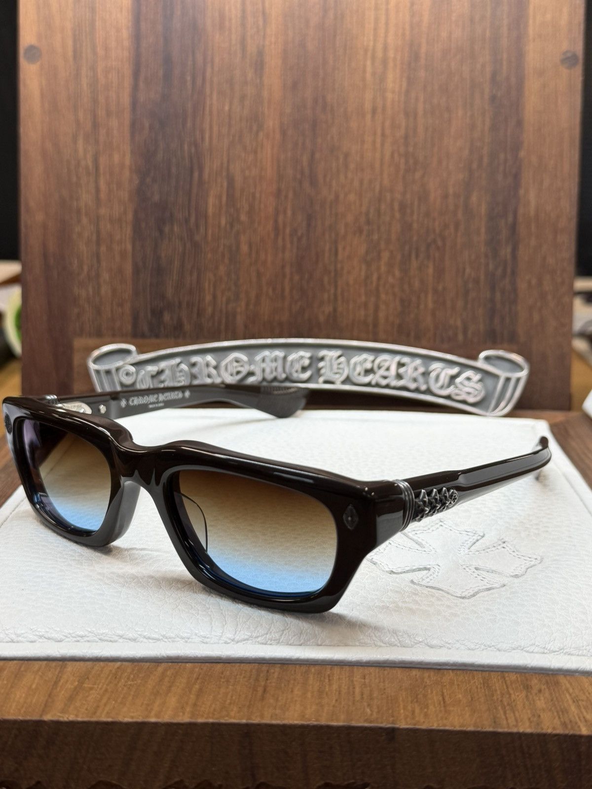 Chrome Hearts CHROME HEARTS IDAWANNA SUNGLASSES | Grailed