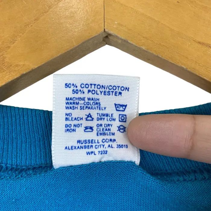 Jerzees Vintage 90’ UCLA UNIVERSITY CALIFORNIA Crest Tee Shirt Size M / US 6-8 / IT 42-44 - 6 Thumbnail