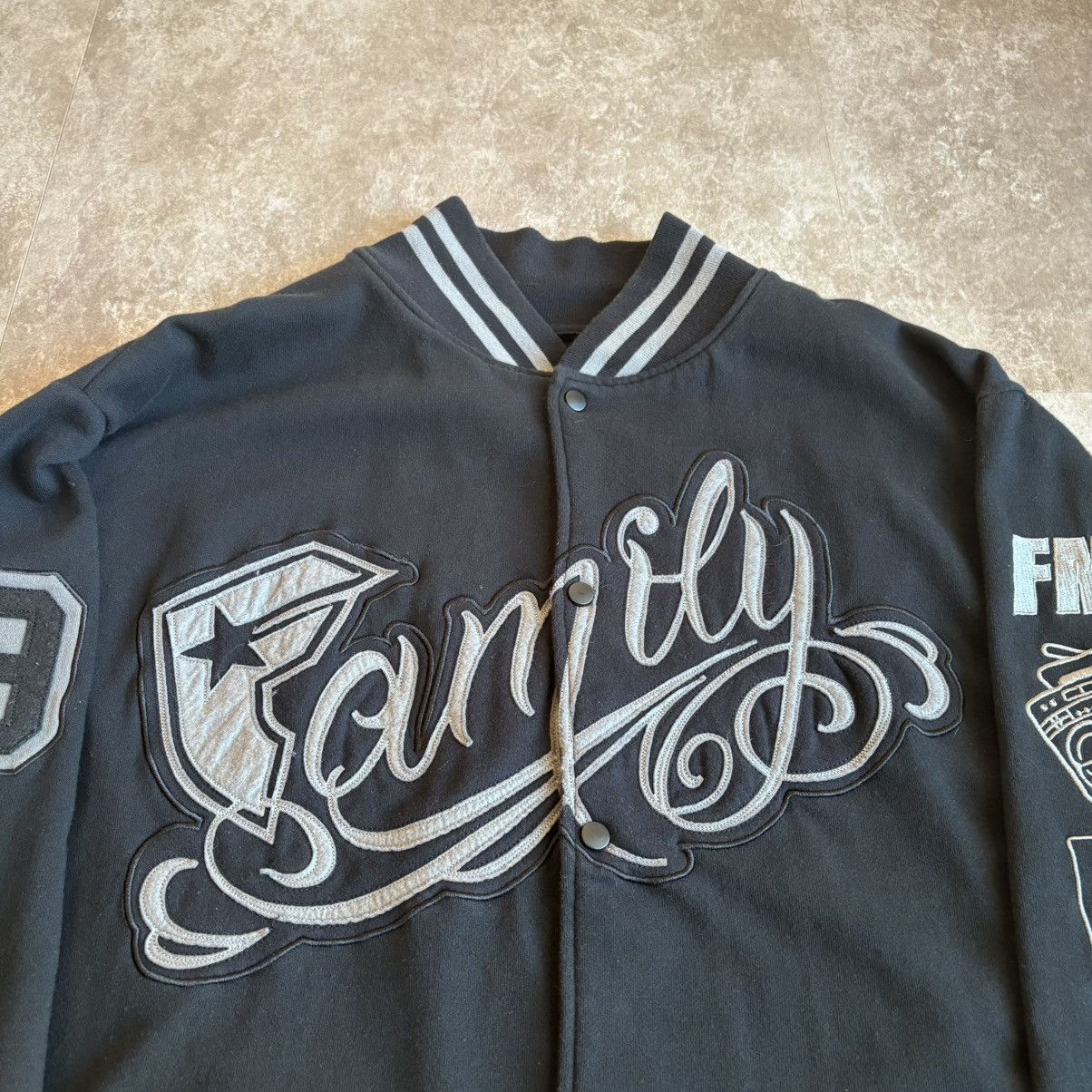 Famous Stars And Straps Vintage Y2K Famous Stars & Straps Family Jacket Size US L / EU 52-54 / 3 - 1 Thumbnail