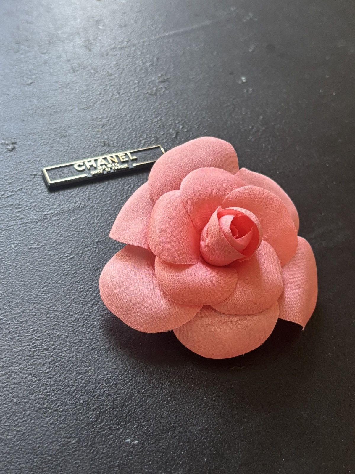 Chanel Chanel Pink Camellia Flower Brooch Size ONE SIZE - 2 Thumbnail