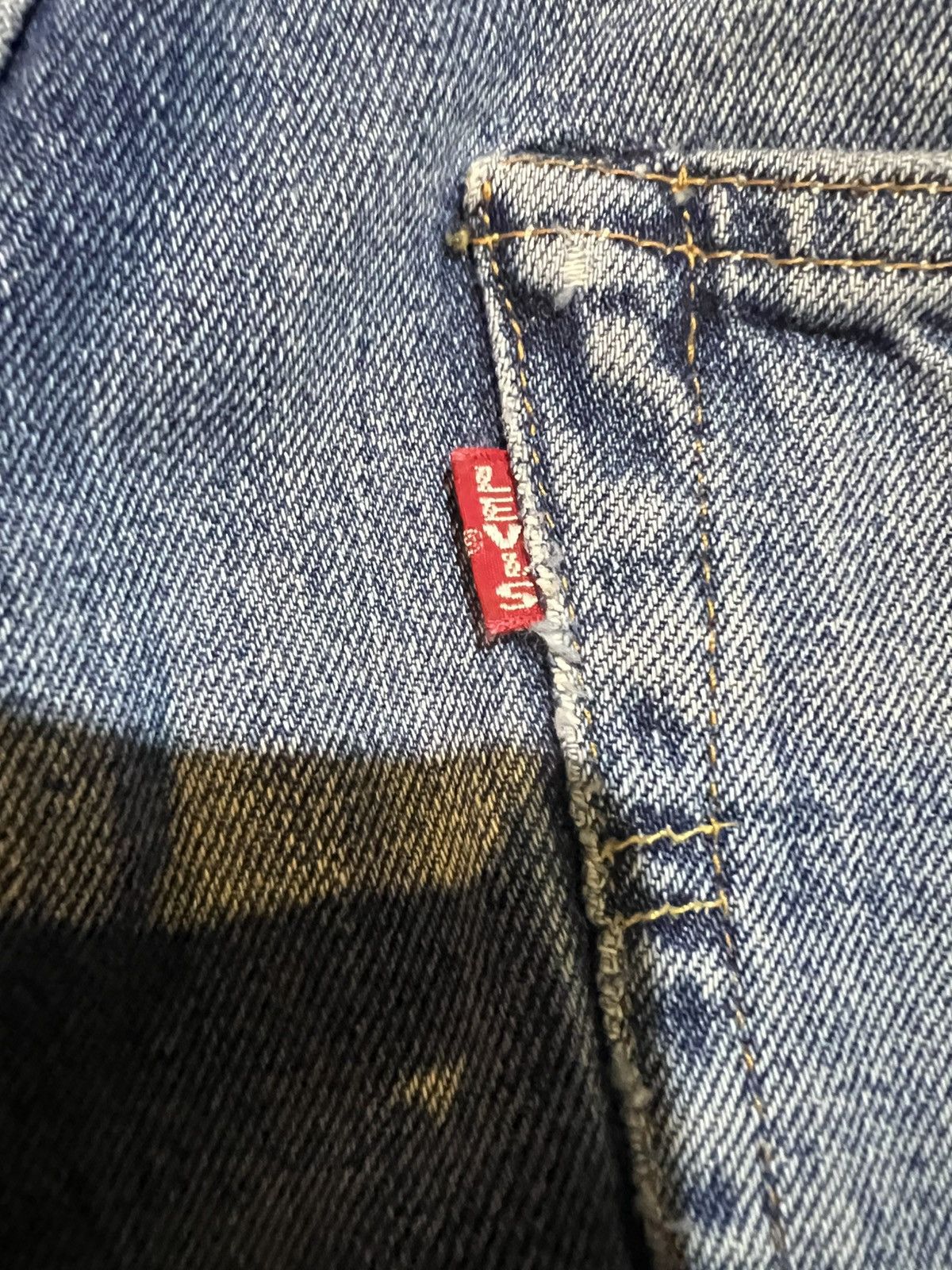 Levi's Vintage Clothing Vintage 1998 Levi’s 501XX LVC Big E Selvedge Size US 29 - 19 Thumbnail
