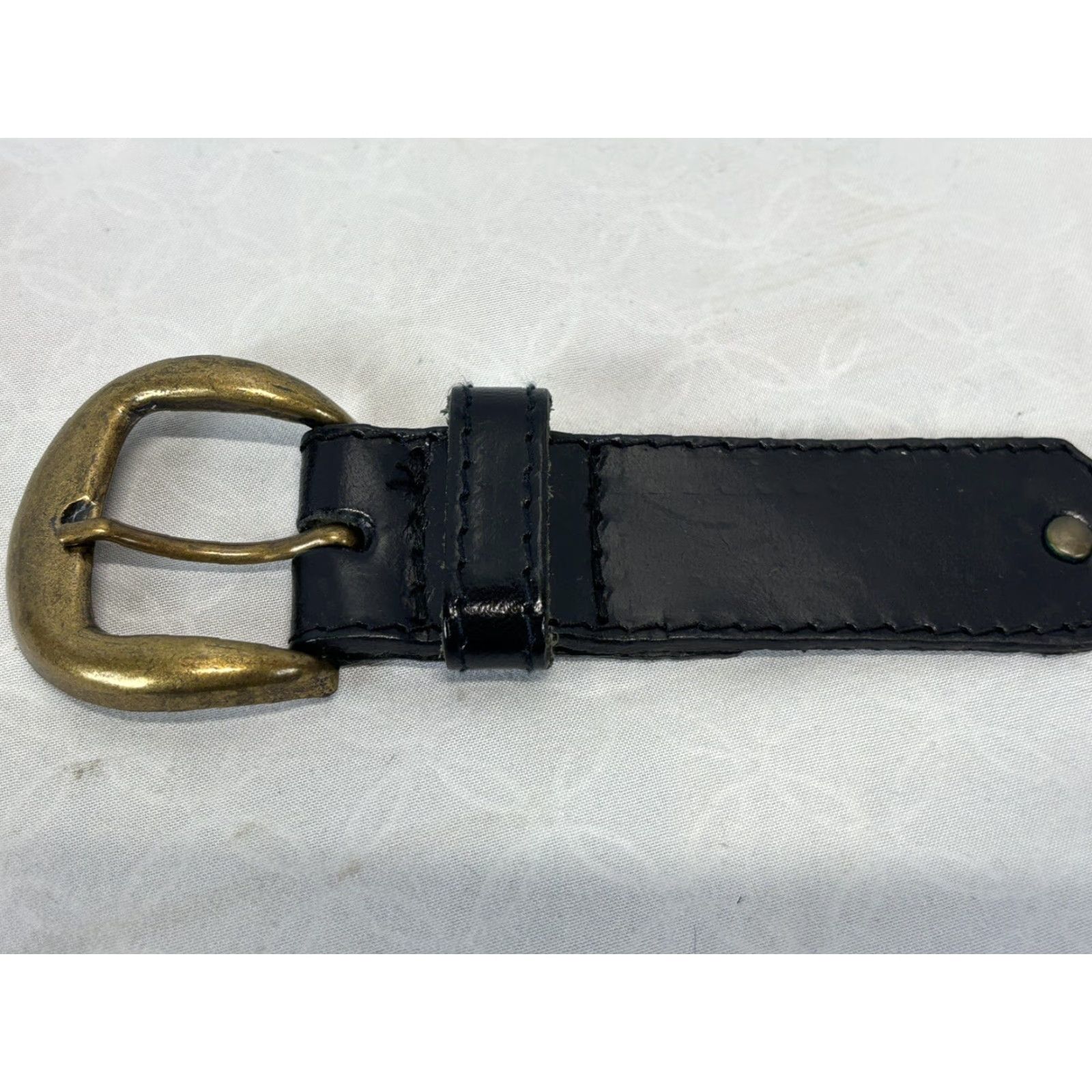 Liz Claiborne VINTAGE Liz Claiborne Belt Leather Black Elephant Brass Hardware 28”-32” Womens M Size ONE SIZE - 4 Thumbnail