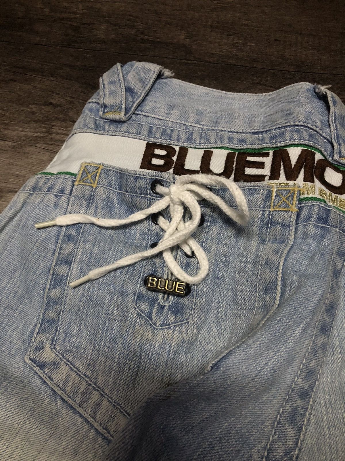 Japanese Brand VINTAGE BLUE MOON BLUE JEANS TEAM HAWAII BMB-93 Size 28" / US 6 / IT 42 - 3 Thumbnail