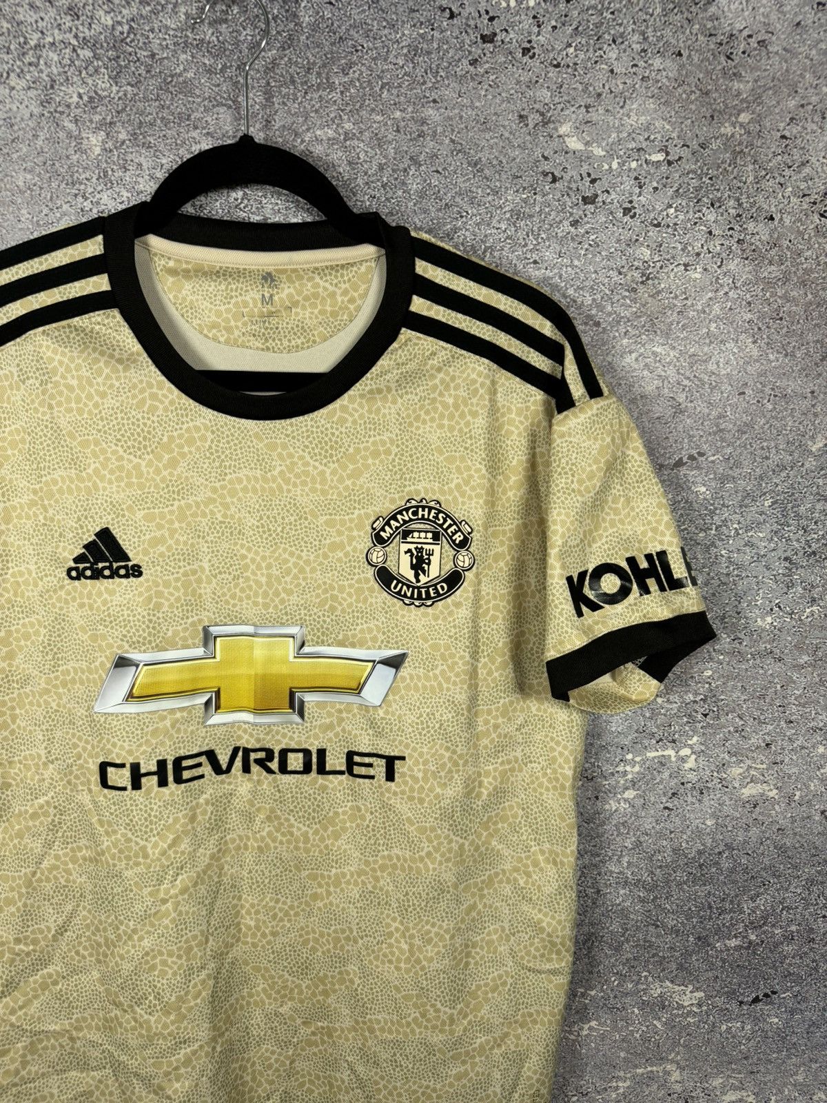 Vintage Vintage Manchester United 2019/20 Away Adidas Jersey Medium Size US M / EU 48-50 / 2 - 2 Thumbnail