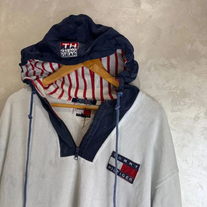 Tommy Hilfiger Tommy Hilfiger Sailing Gear Hoodie Size M Vintage Half Zip Size US M / EU 48-50 / 2 - 3 Thumbnail
