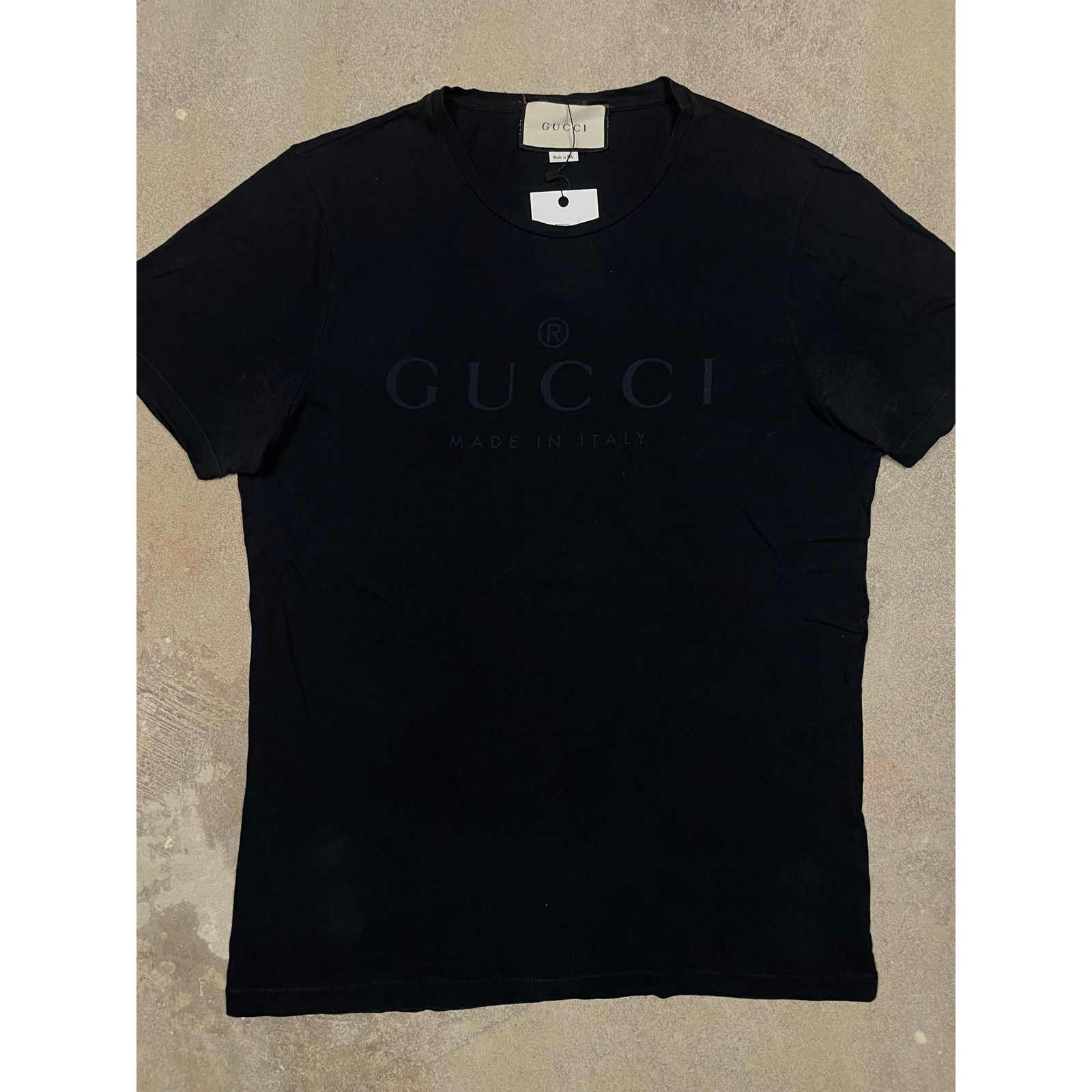Gucci Gucci Tee Navy Medium Used Size US M / EU 48-50 / 2 - 1 Thumbnail