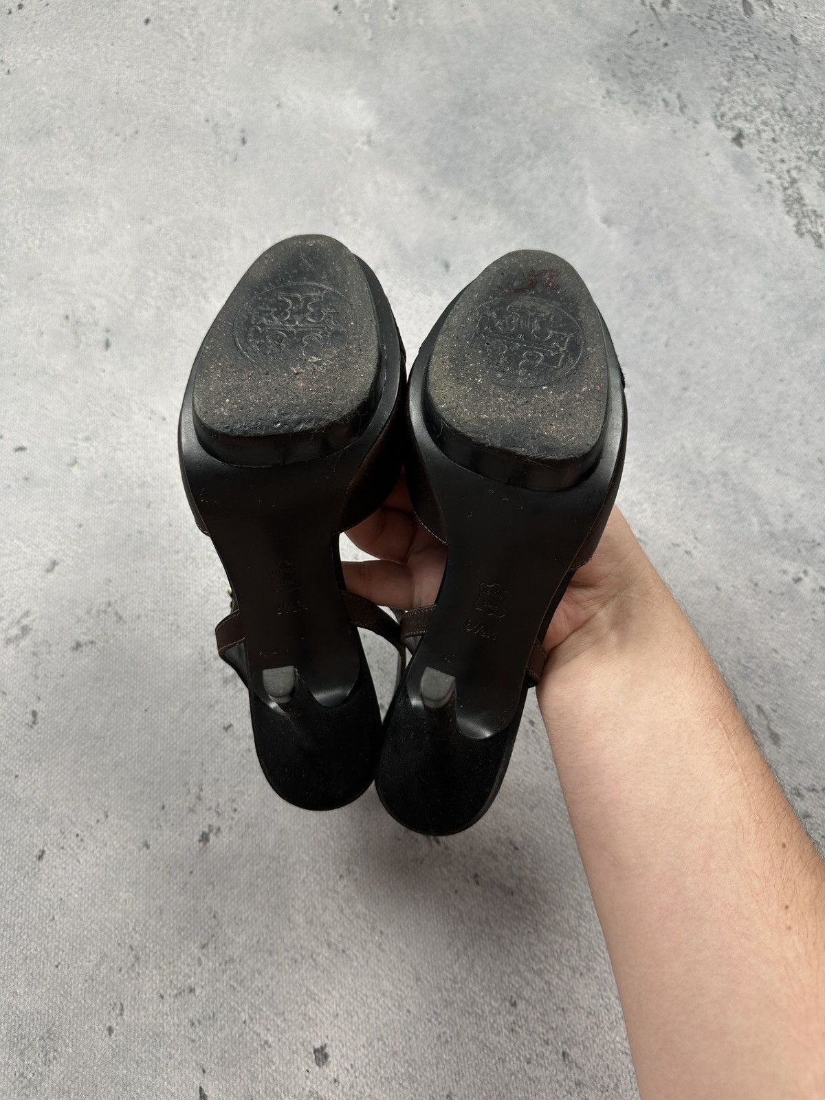 Tory Burch Vintage Tory Burch Two-Tone Satin & Suede T-Strap High Heels Size US 8.5 / IT 38.5 - 7 Thumbnail