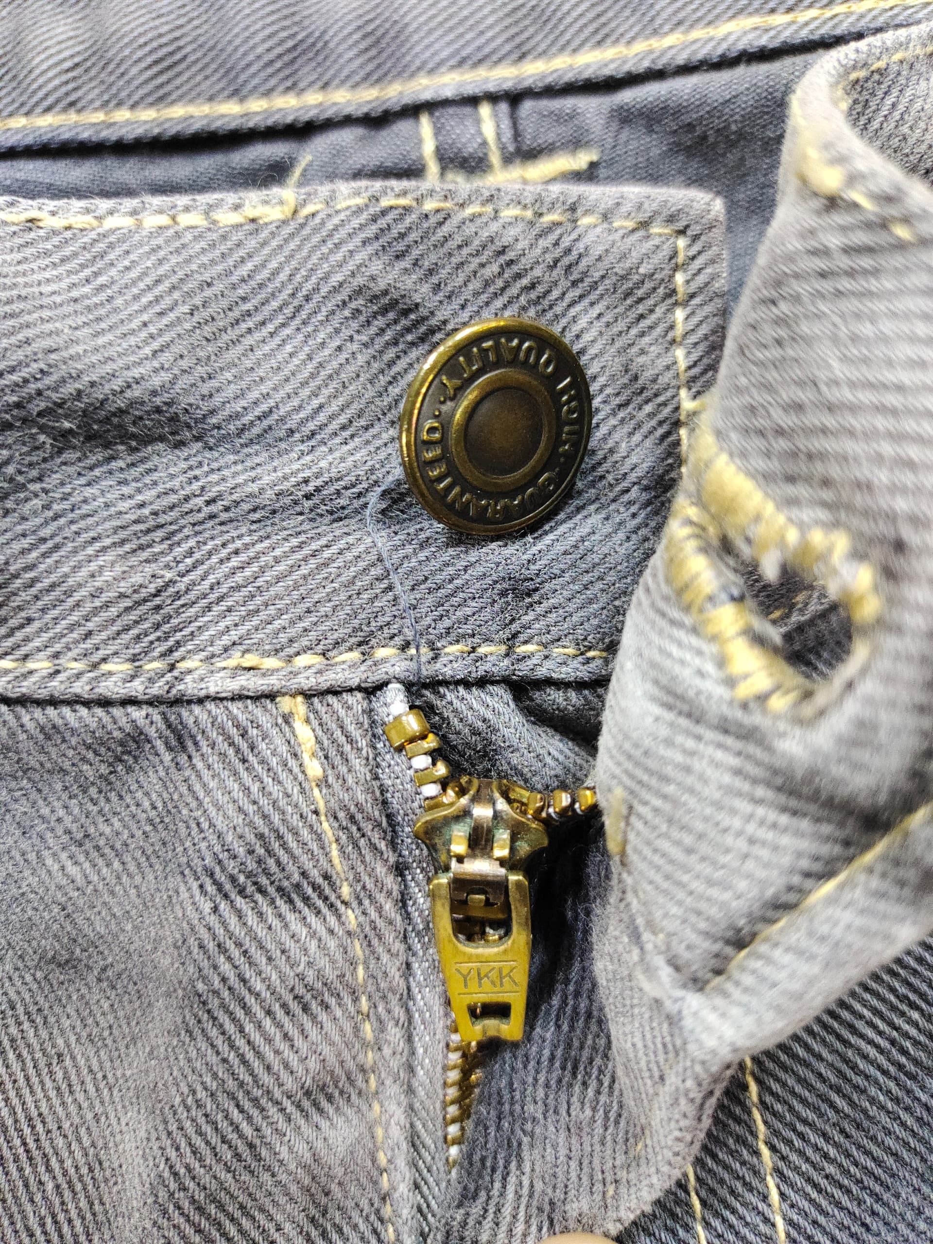 JNCO VINTAGE DISTRESSED VISITOR PRODUCTION BAGGY JEANS Size US 35 - 7 Thumbnail