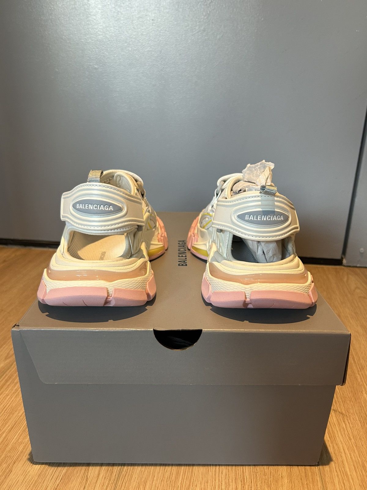 Balenciaga Balenciaga Track Sandal 37 Size US 5 / EU 37 - 3 Thumbnail
