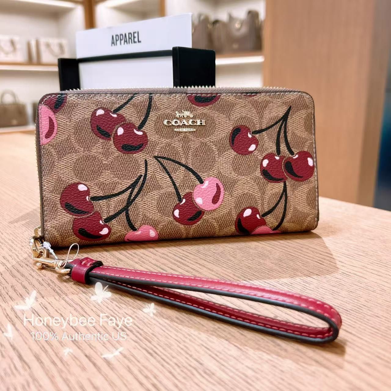 Coach 🍒 Long Zip Around Wallet With Cherry Print CZ328