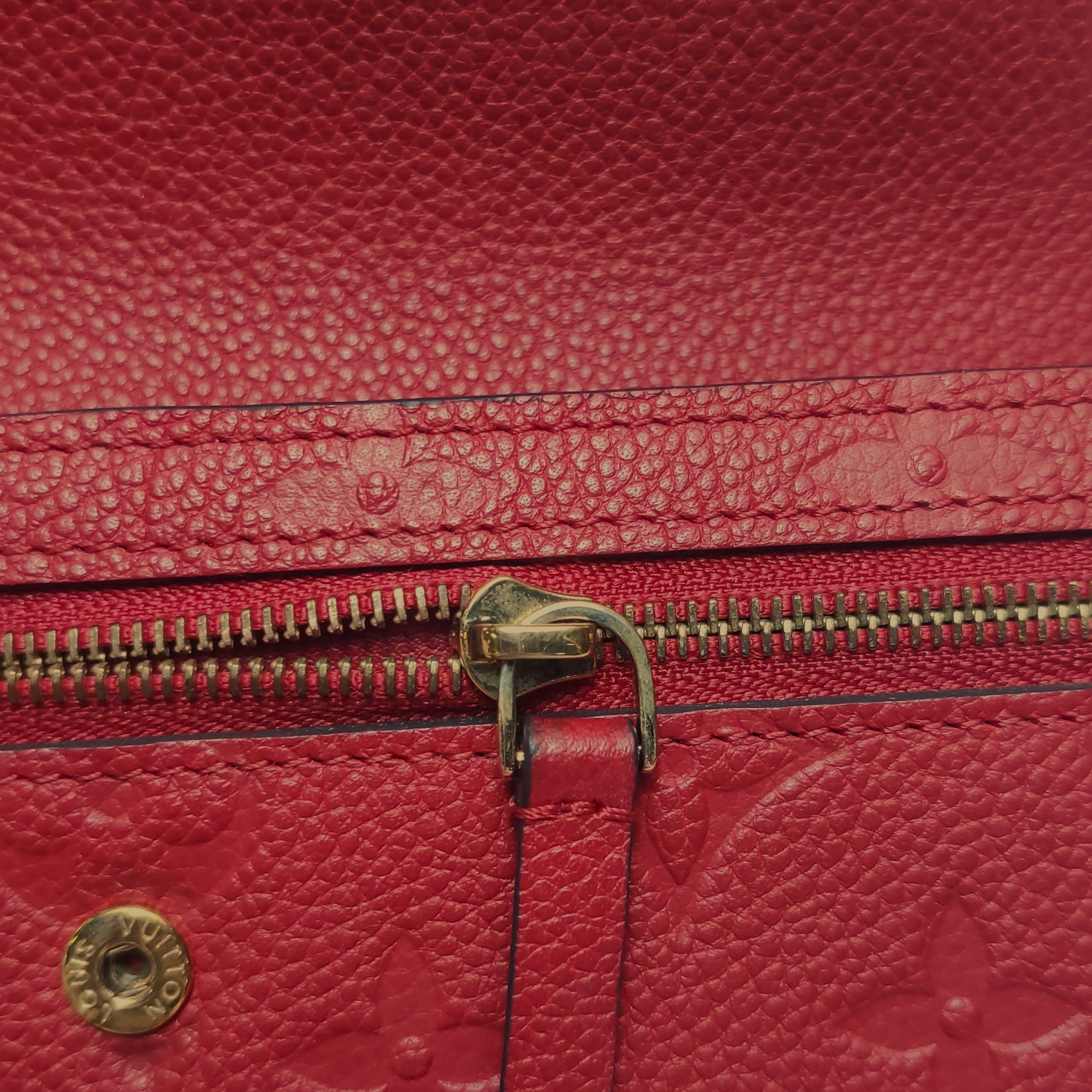 Louis Vuitton Louis Vuitton (LV) Cowhide Solid Color Old Flower Embossed Size ONE SIZE - 2 Thumbnail