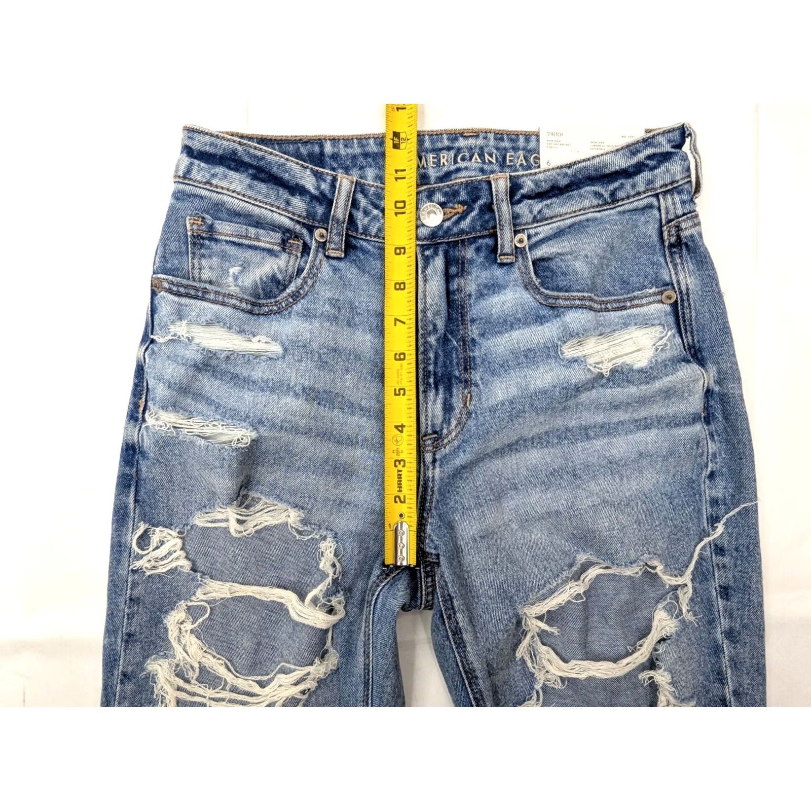 American Eagle Outfitters American Eagle Outfitters Mom Jeans Distressed Women 6 Short 28x26 Denim Blue 90s Grunge Retro Rock NWT Size 27" / US 4 / IT 40 - 5 Thumbnail