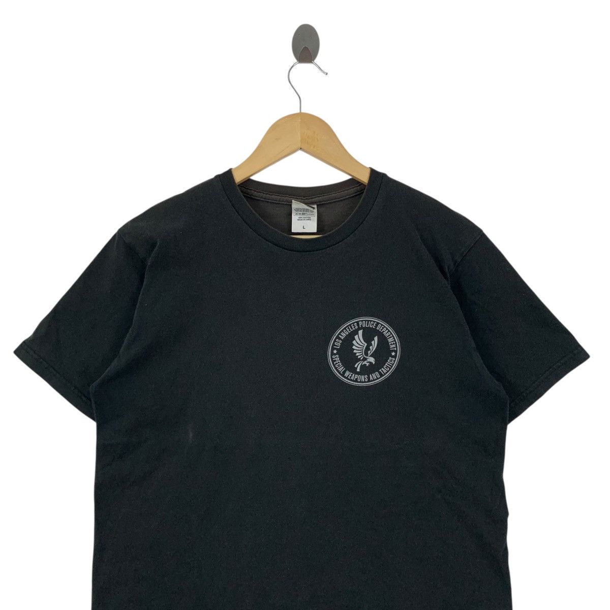 Vintage SWAT Special Weapon And Tactics Sony Movie Tshirt Size US L / EU 52-54 / 3 - 2 Thumbnail