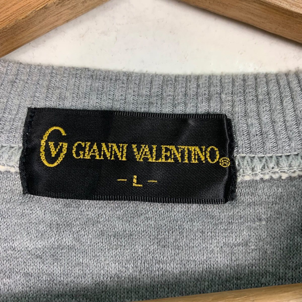 Gianni Valentino GIANNI VALENTINO Big Logo Sweatshirts #0620-C29 Size US M / EU 48-50 / 2 - 9 Thumbnail