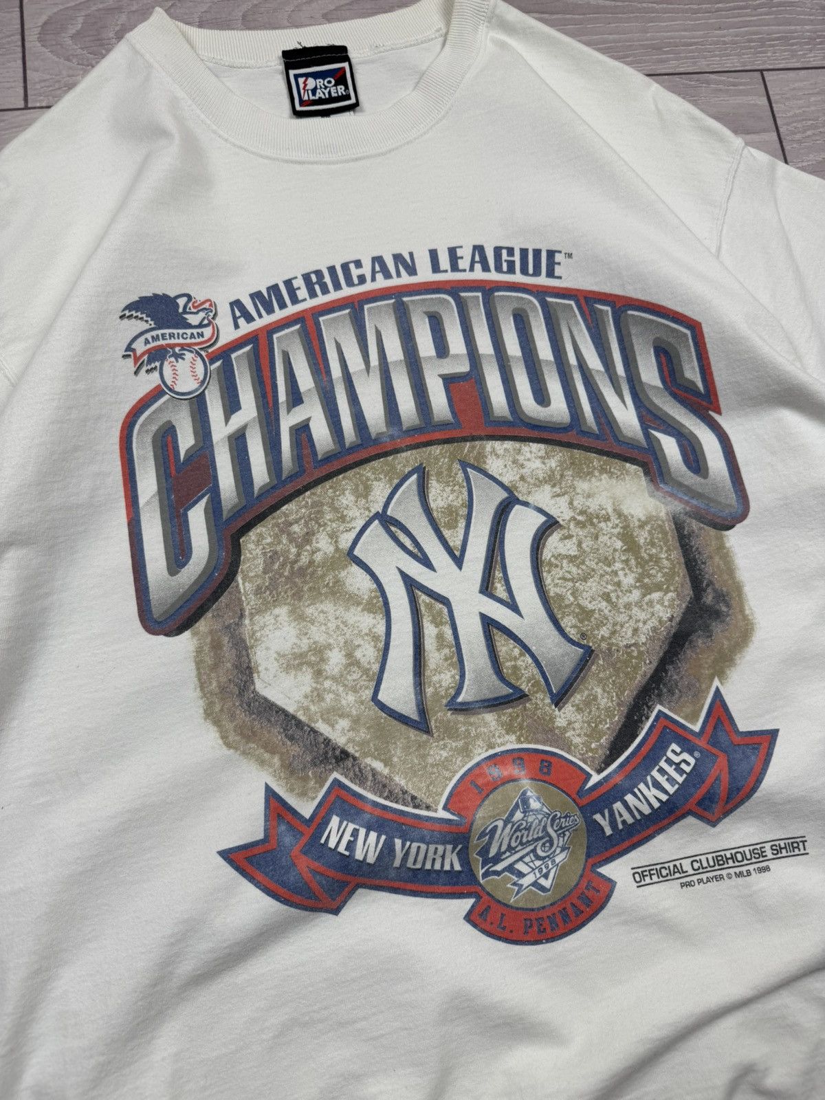MLB NY Yankees VTG Pro Player 1998 Champions Clubhouse T shirt Size US L / EU 52-54 / 3 - 5 Thumbnail