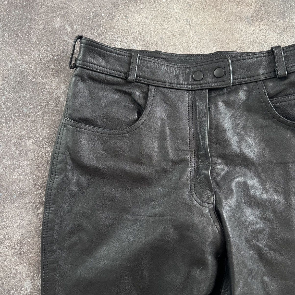 Japanese Brand Vintage Moto Racing Black Leather Pants Size US 30 / EU 46 - 6 Thumbnail