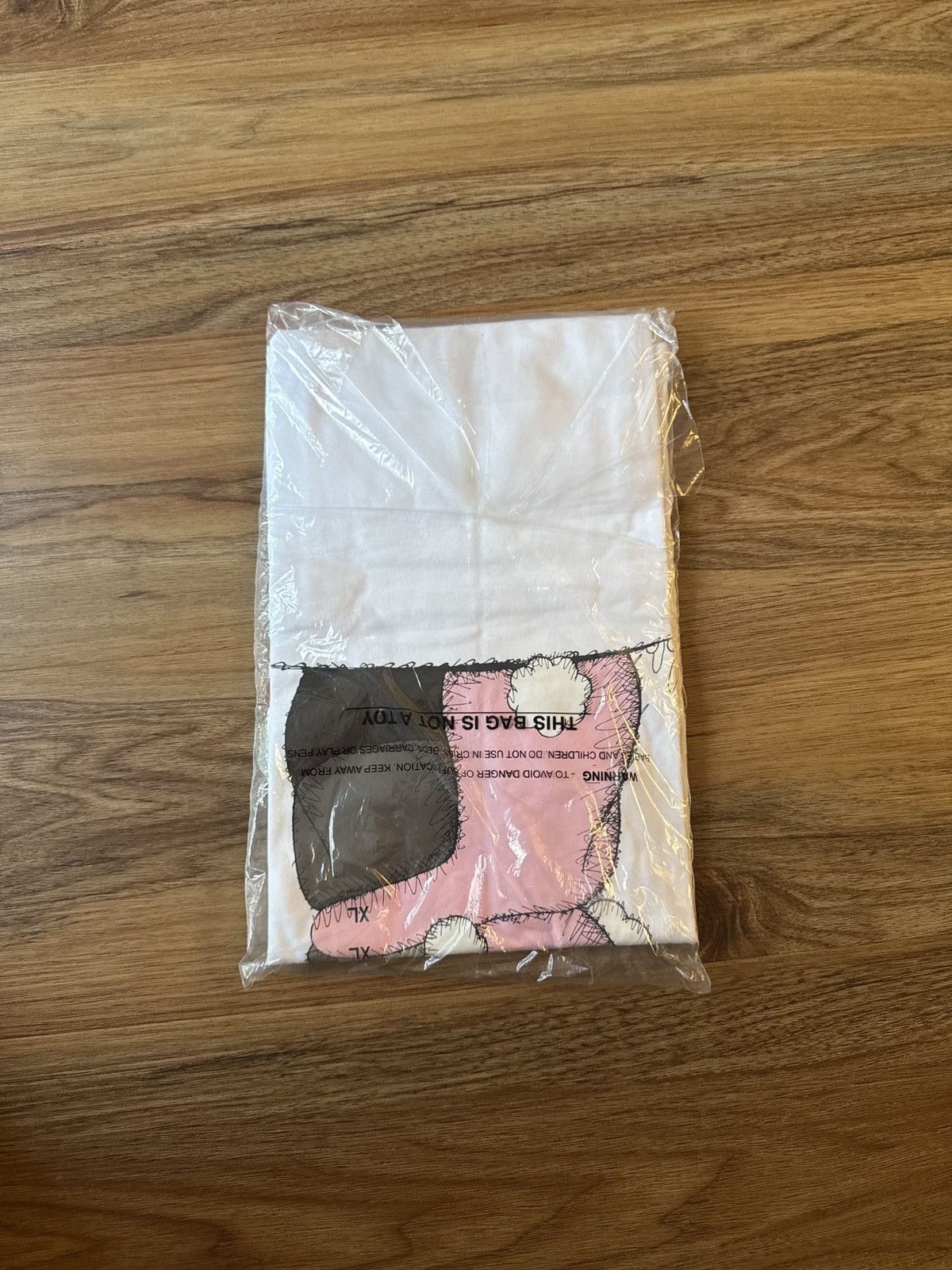 Andy Warhol × Kaws × Uniqlo Kaws x Warhol extra large Size US XL / EU 56 / 4 - 1 Thumbnail