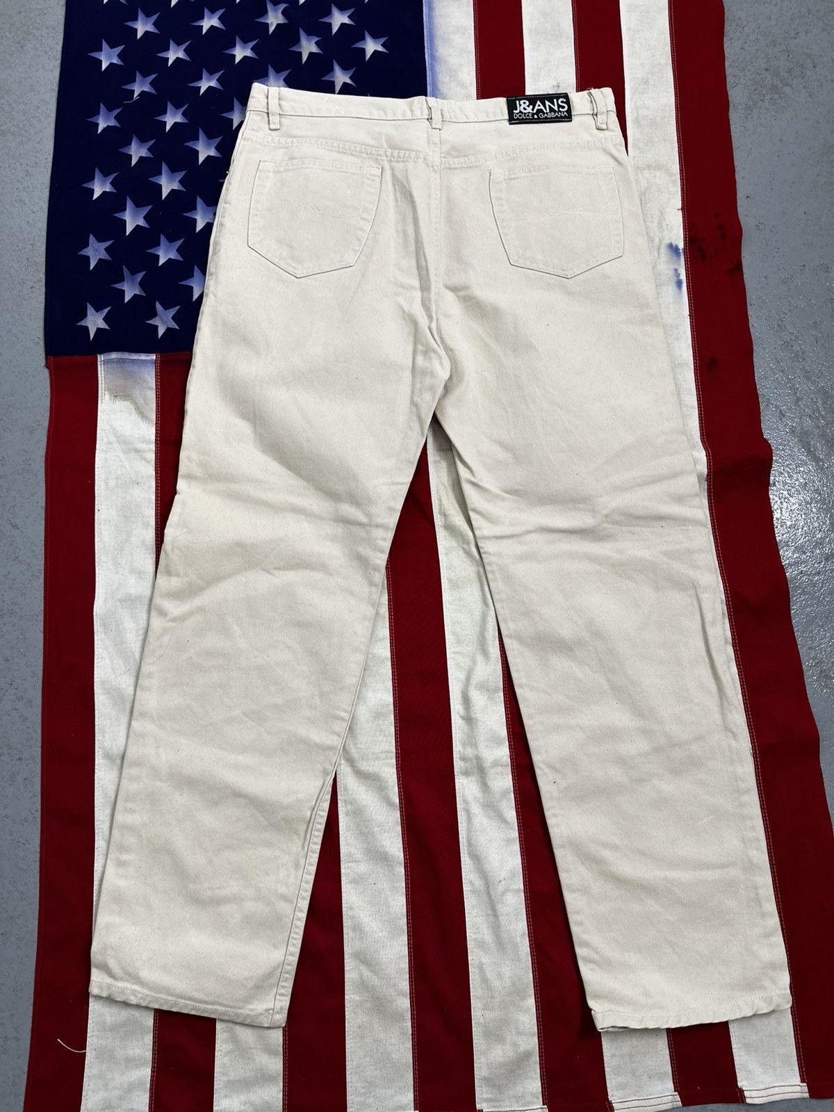 Dolce & Gabbana Vintage Dolce & Gabbana wide-leg jeans with a small logo Size 36" / US 14 / IT 50 - 2 Thumbnail