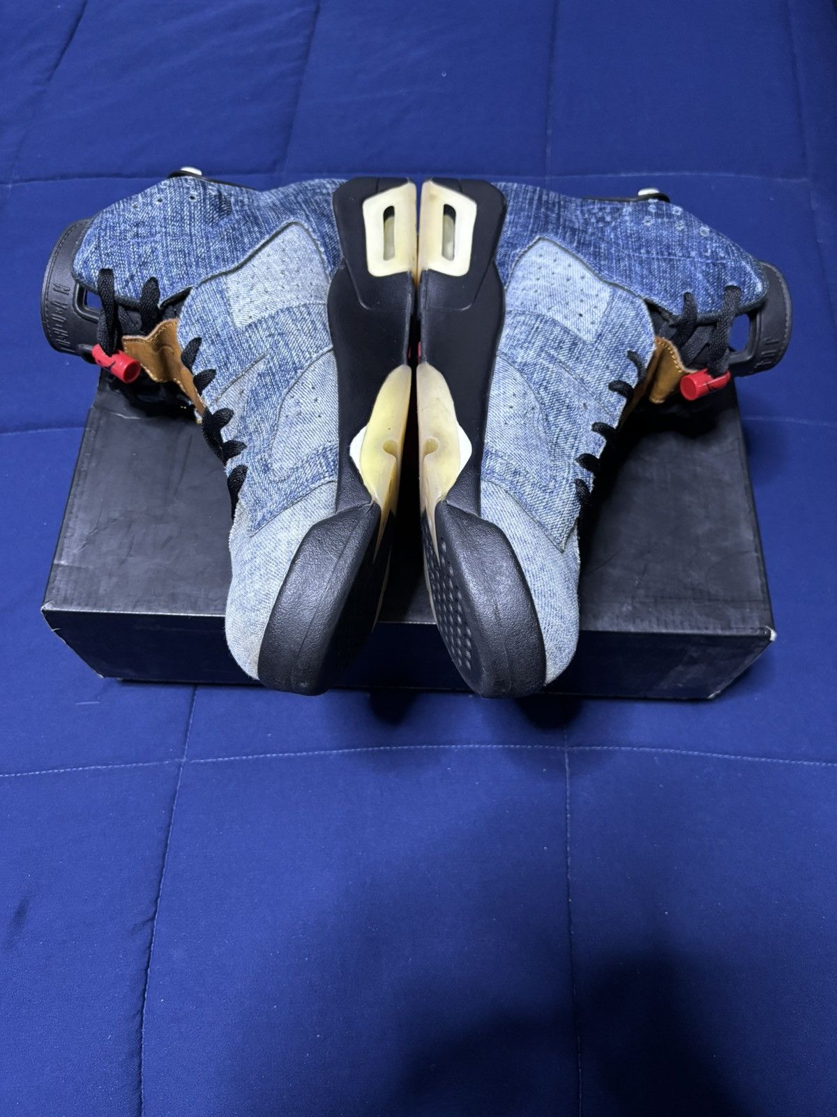 Jordan Brand Air Jordan 6 Retro Washed Denim 2019 Size 11.5 Size US 11.5 / EU 44-45 - 4 Thumbnail