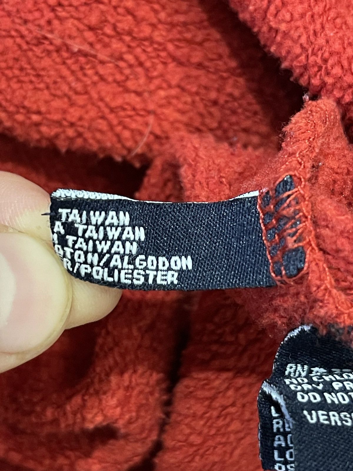 Tommy Hilfiger Tommy Hilfiger Vintage Sweatshirt Mens Red Cotton 85 L Size US L / EU 52-54 / 3 - 9 Thumbnail