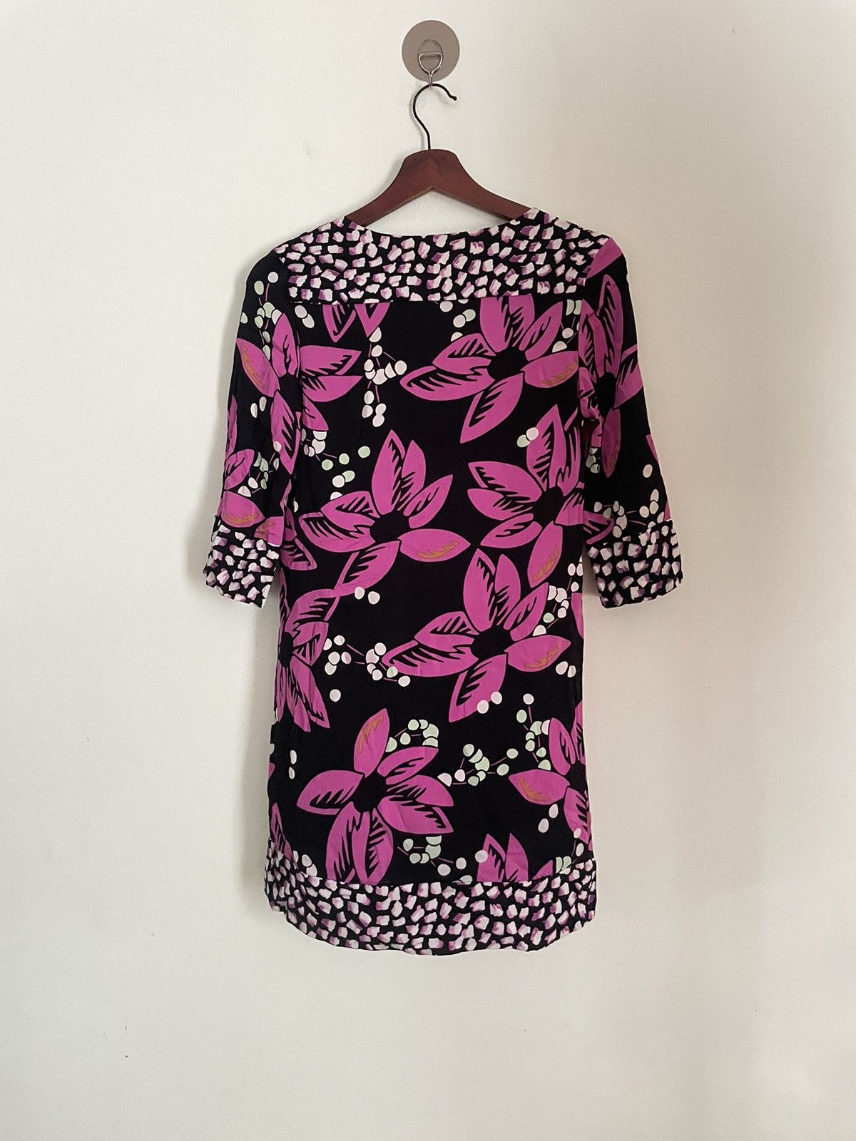 Diane von Furstenberg Diane von Furstenberg Floral Blouse Size M / US 6-8 / IT 42-44 - 2 Thumbnail