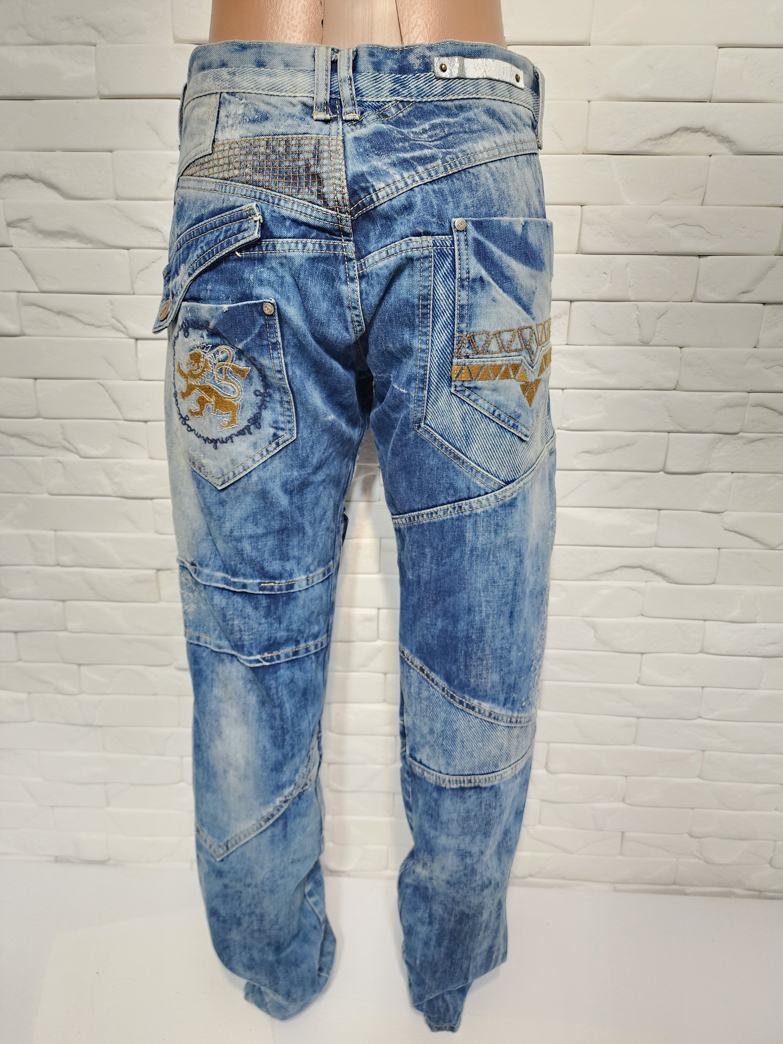Uniqlo Blue Denim Jeans Mens: Avant-Garde Design Size US 34 / EU 50 - 5 Thumbnail