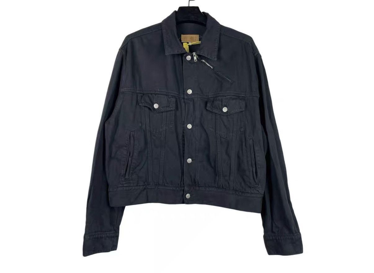 Maison Margiela Black Denim Jacket with Button Front and Pockets Size US S / EU 44-46 / 1 - 1 Thumbnail