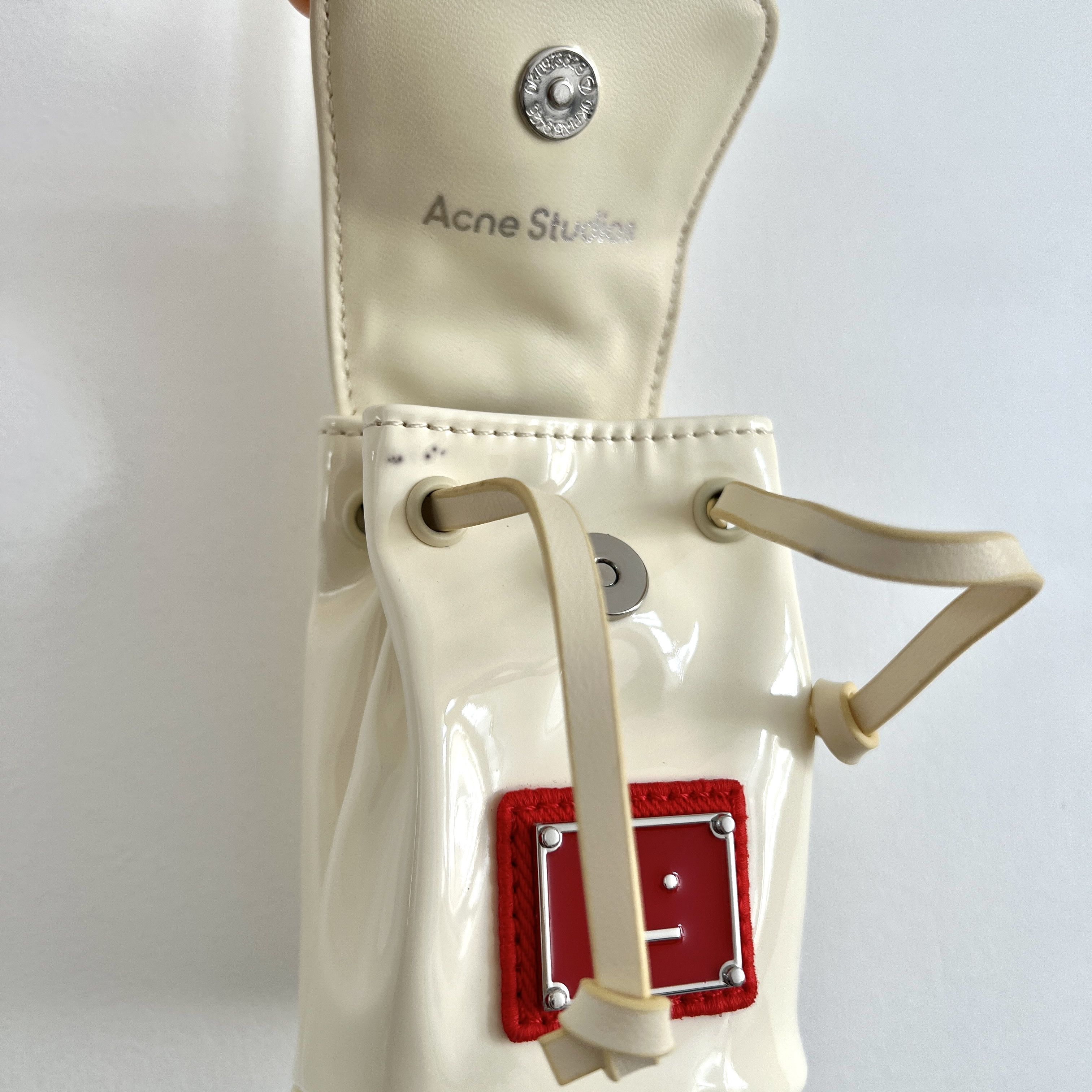Acne Studios Asma Face Patent Leather Pouch Necklace (Cream) Size ONE SIZE - 4 Thumbnail