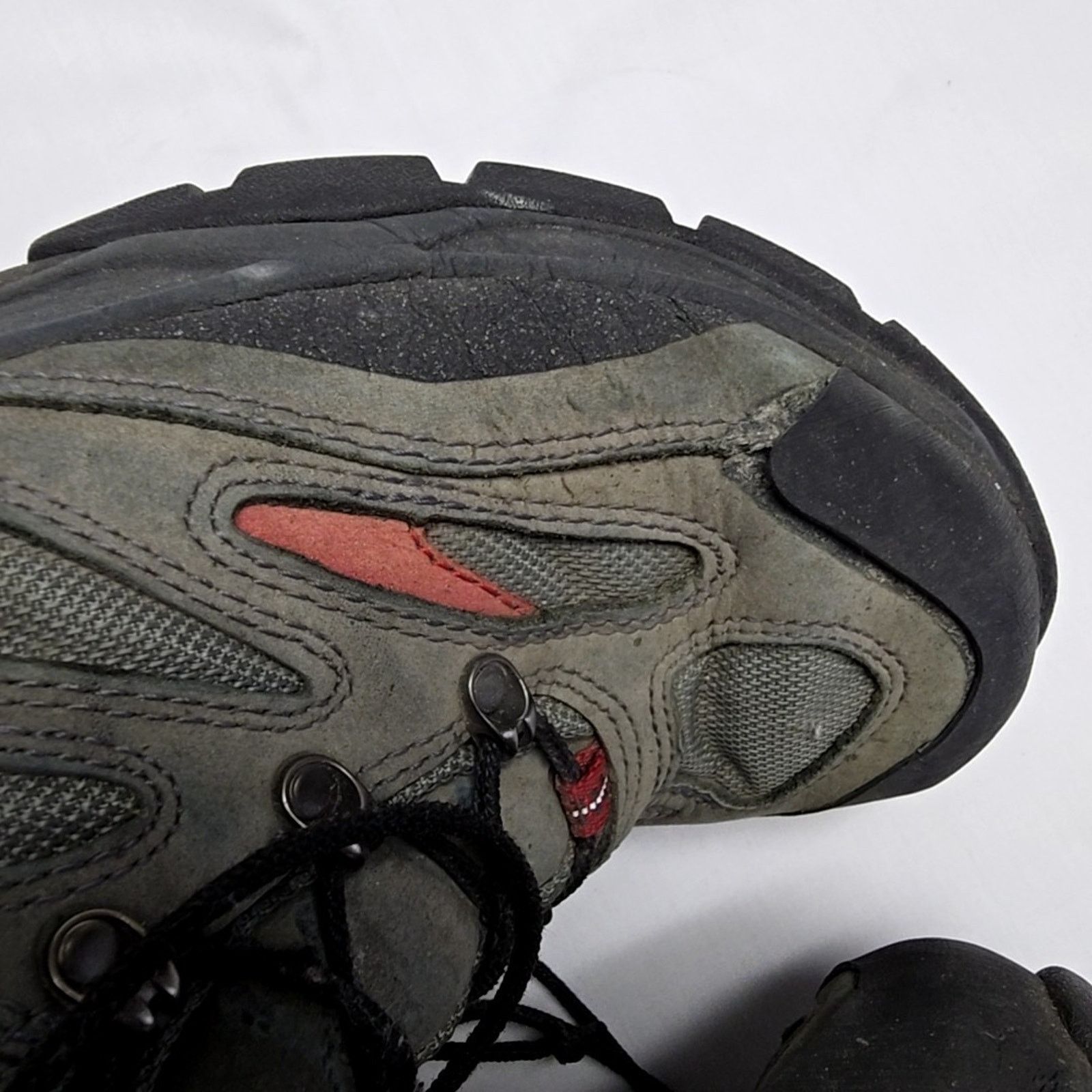 L.L. Bean L.L. Bean Hiking Boots Mens 9.5 Medium Gray Red Trail Shoes Size US 9 / EU 42 - 4 Thumbnail