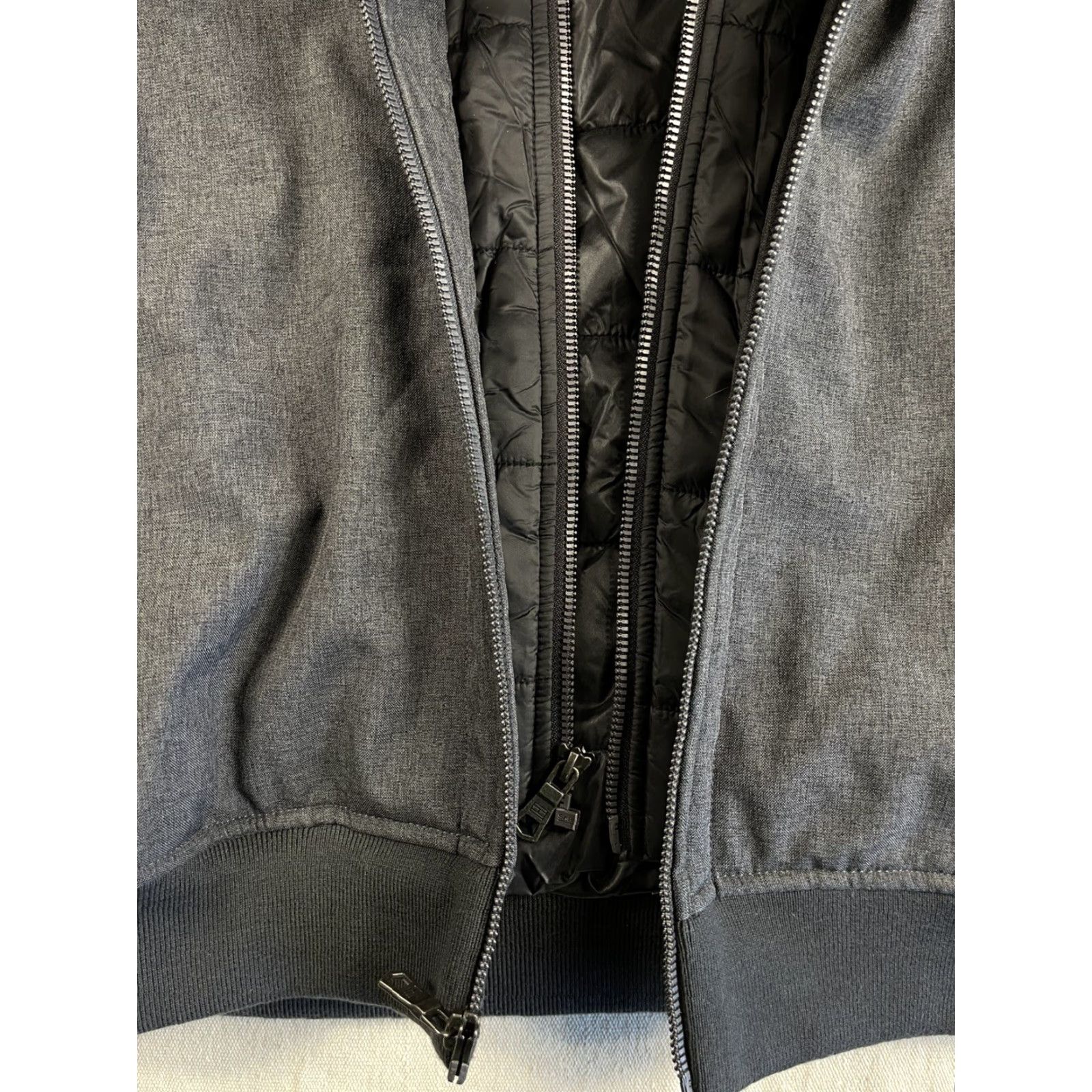 Tommy Hilfiger Tommy Hilfiger Jacket Hooded Soft Shell Quilted Lined Puffer Gray 2XL Mens Ski Flag Quilted Water Resistant Size US XXL / EU 58 / 5 - 6 Thumbnail