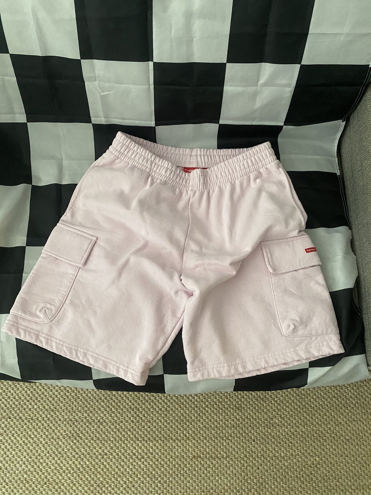 Supreme Supreme Light Pink sz M Shorts Size US 32 / EU 48 - 1 Thumbnail