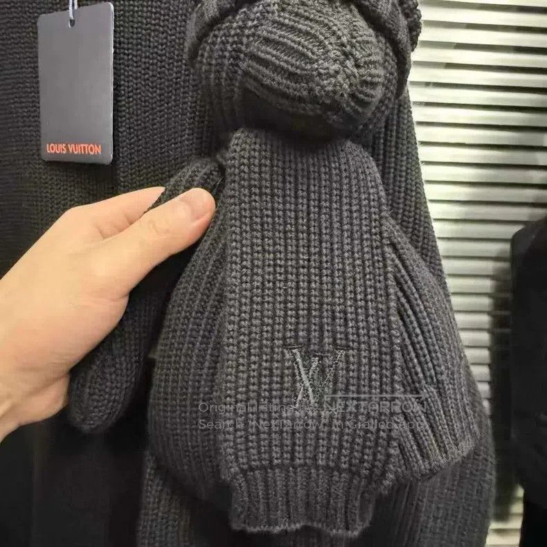 Louis Vuitton Louis Vuitton Bear Sweater Size US L / EU 52-54 / 3 - 3 Thumbnail