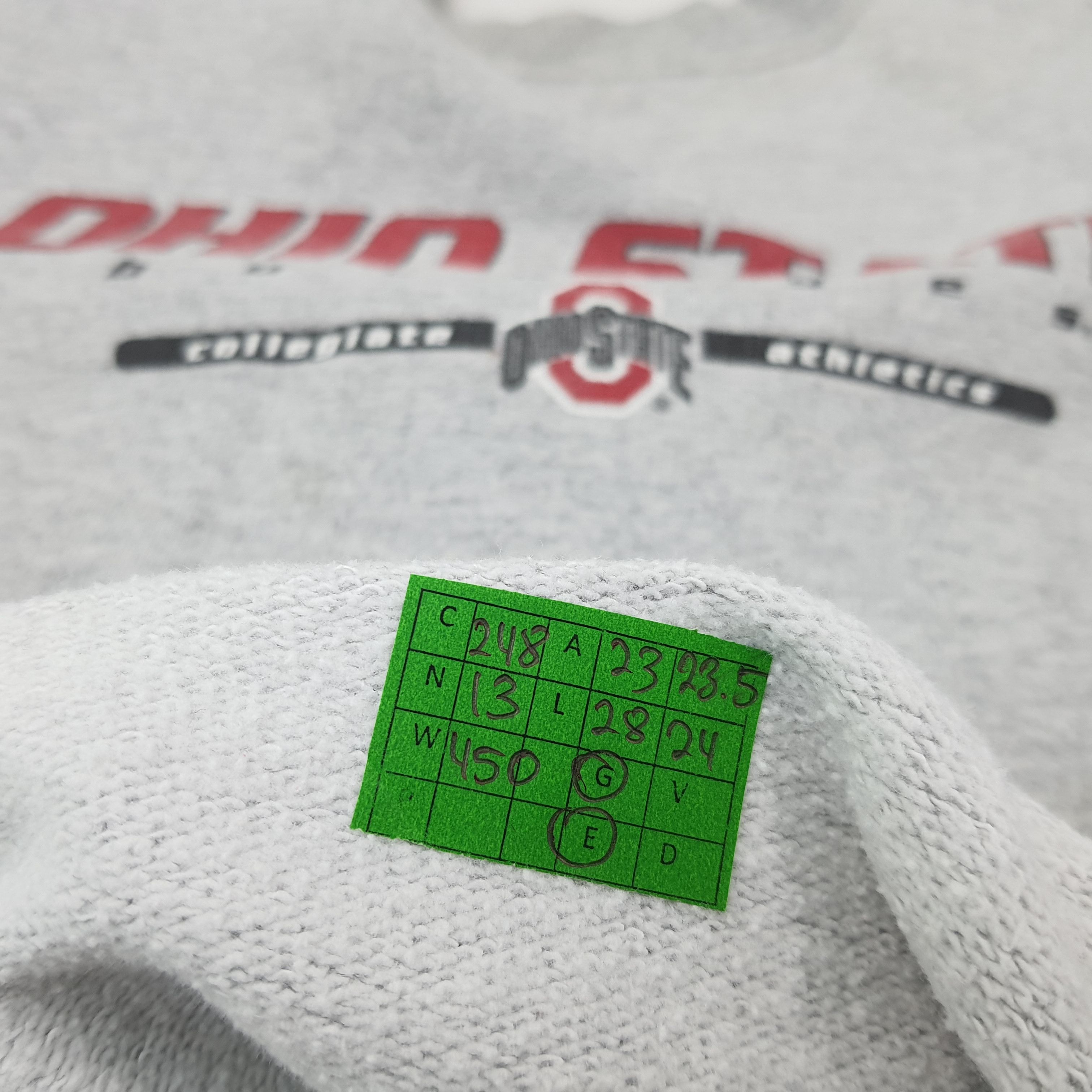 NFL Vintage Ohio State Buckeyes Football Team Sweatshirt C248N13 Size US L / EU 52-54 / 3 - 7 Thumbnail