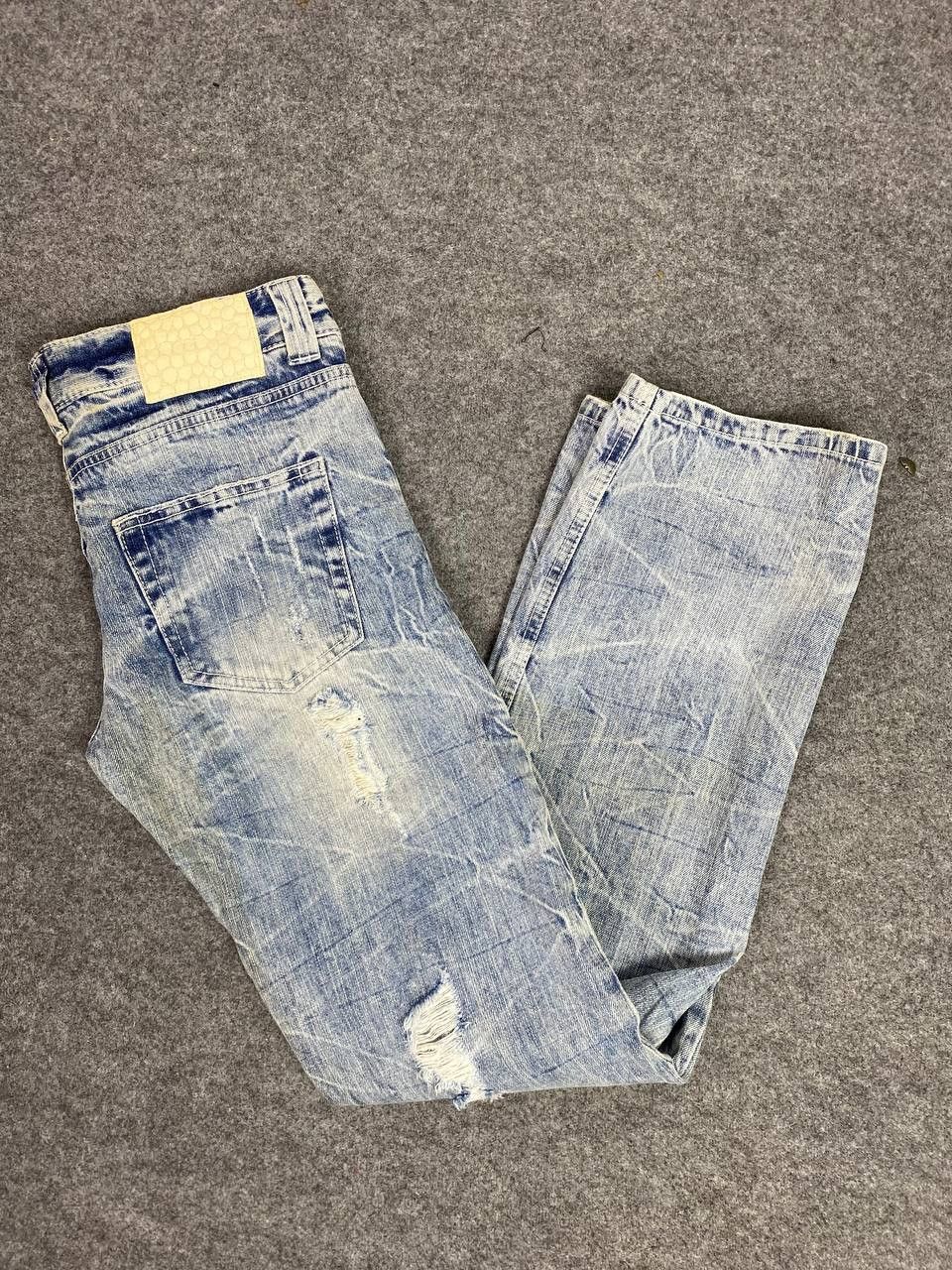 Japanese Brand vintage rush hour acid wash distressed denim nice design Size 31" - 2 Thumbnail