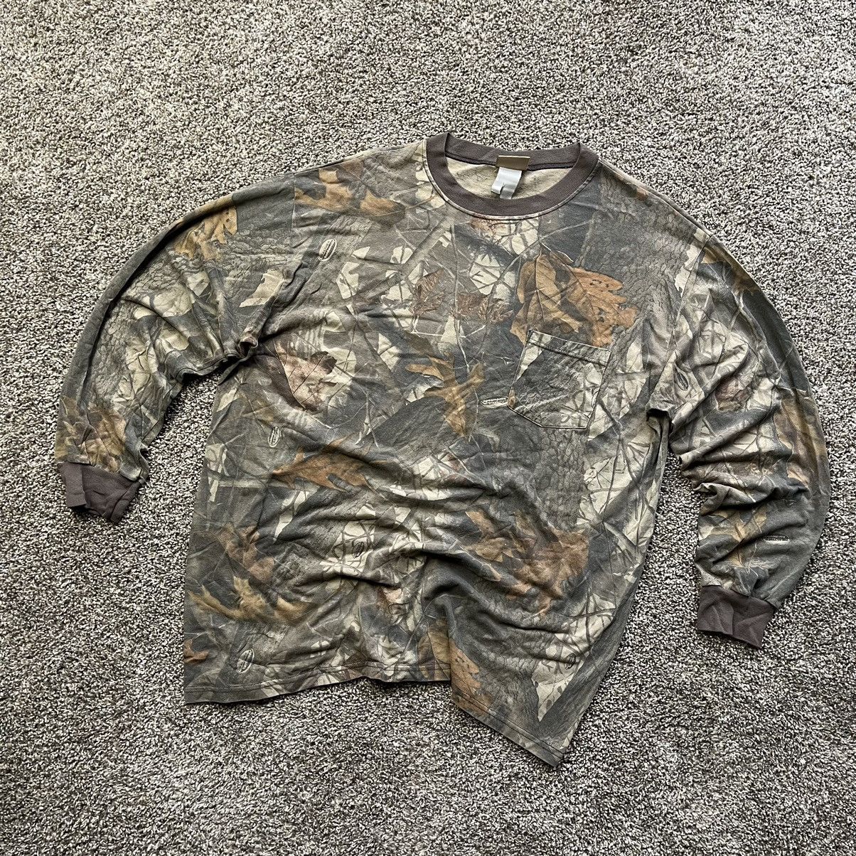 Carhartt × Realtree × Vintage Vintage 90s Realtree Camo 2 Tone Pocket Tee Shirt Large Size US L / EU 52-54 / 3 - 1 Thumbnail