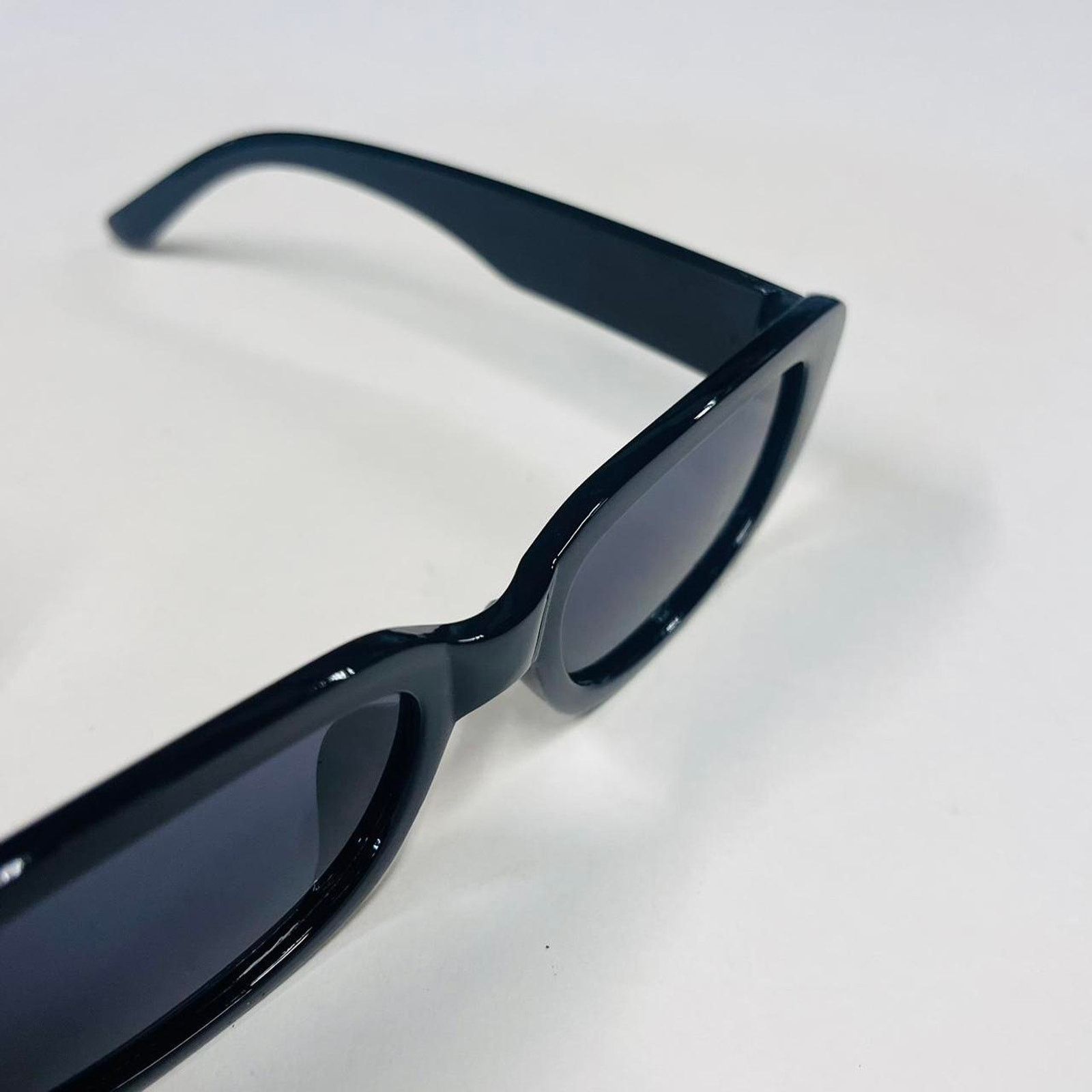 Vintage vintage unique retro style black round sunglasses Size ONE SIZE - 3 Thumbnail