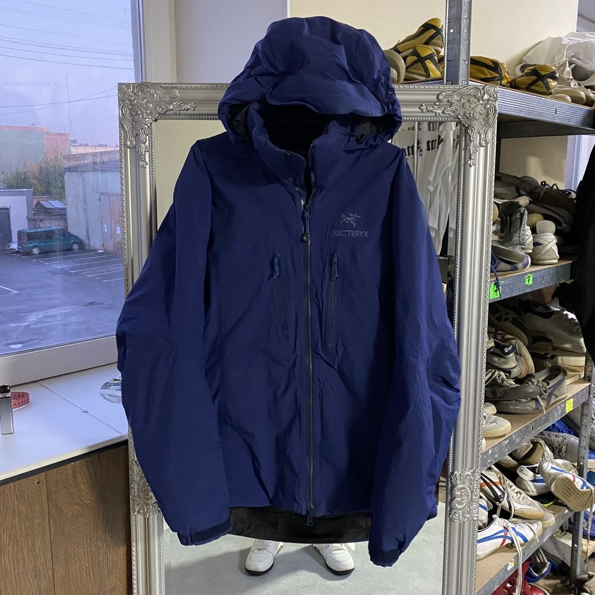 Arcteryx gore-tex puffer jacket