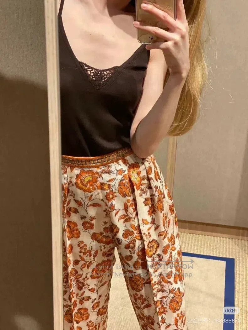 Loro Piana Loro Piana Floral silk trousers Size 28" / US 6 / IT 42 - 1 Thumbnail