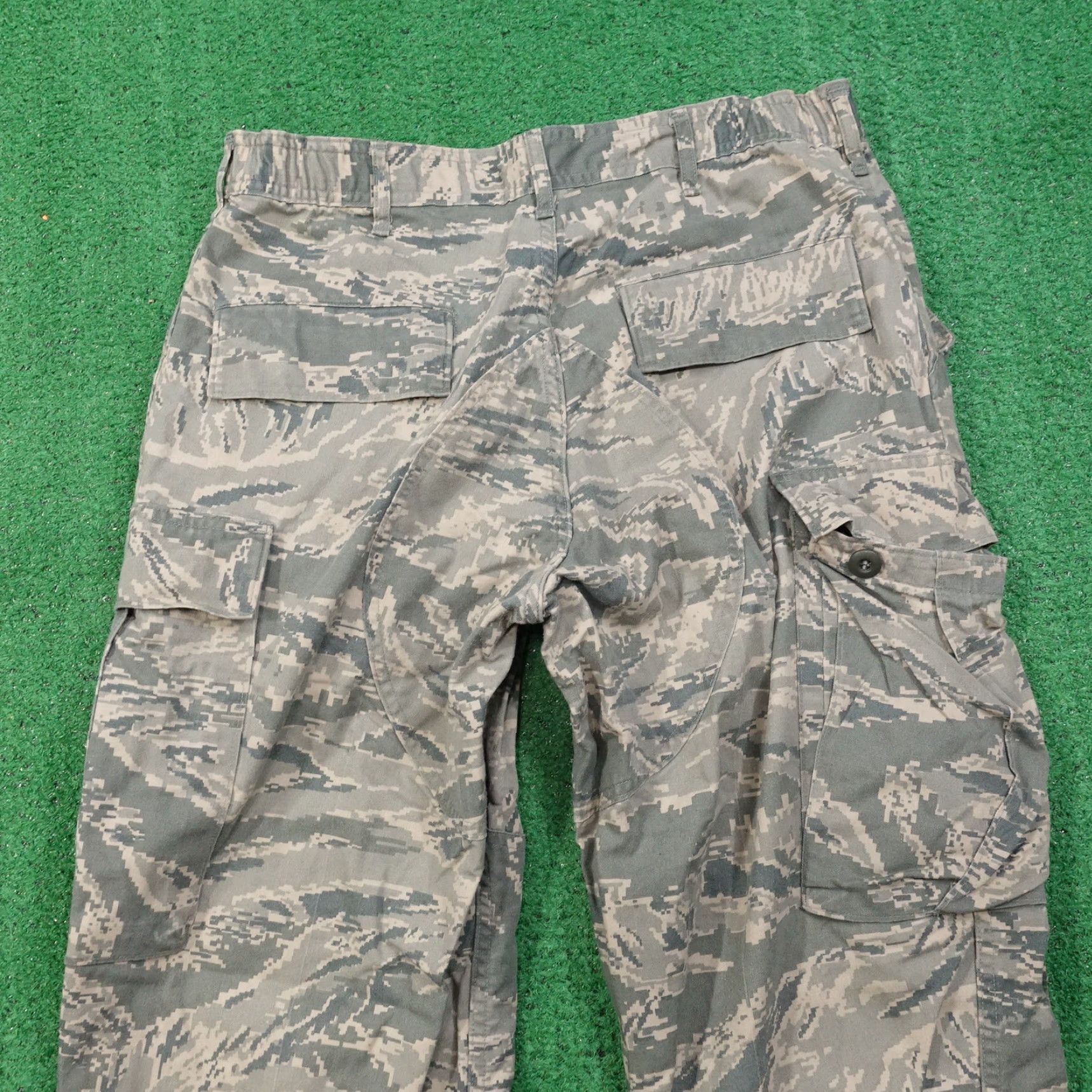 American Apparel AMERICAN APPAREL CAMOUFLAGE CARGO PANTS 34 REGULAR MULTICOLOR CASUAL MENS Size US 34 / EU 50 - 6 Thumbnail