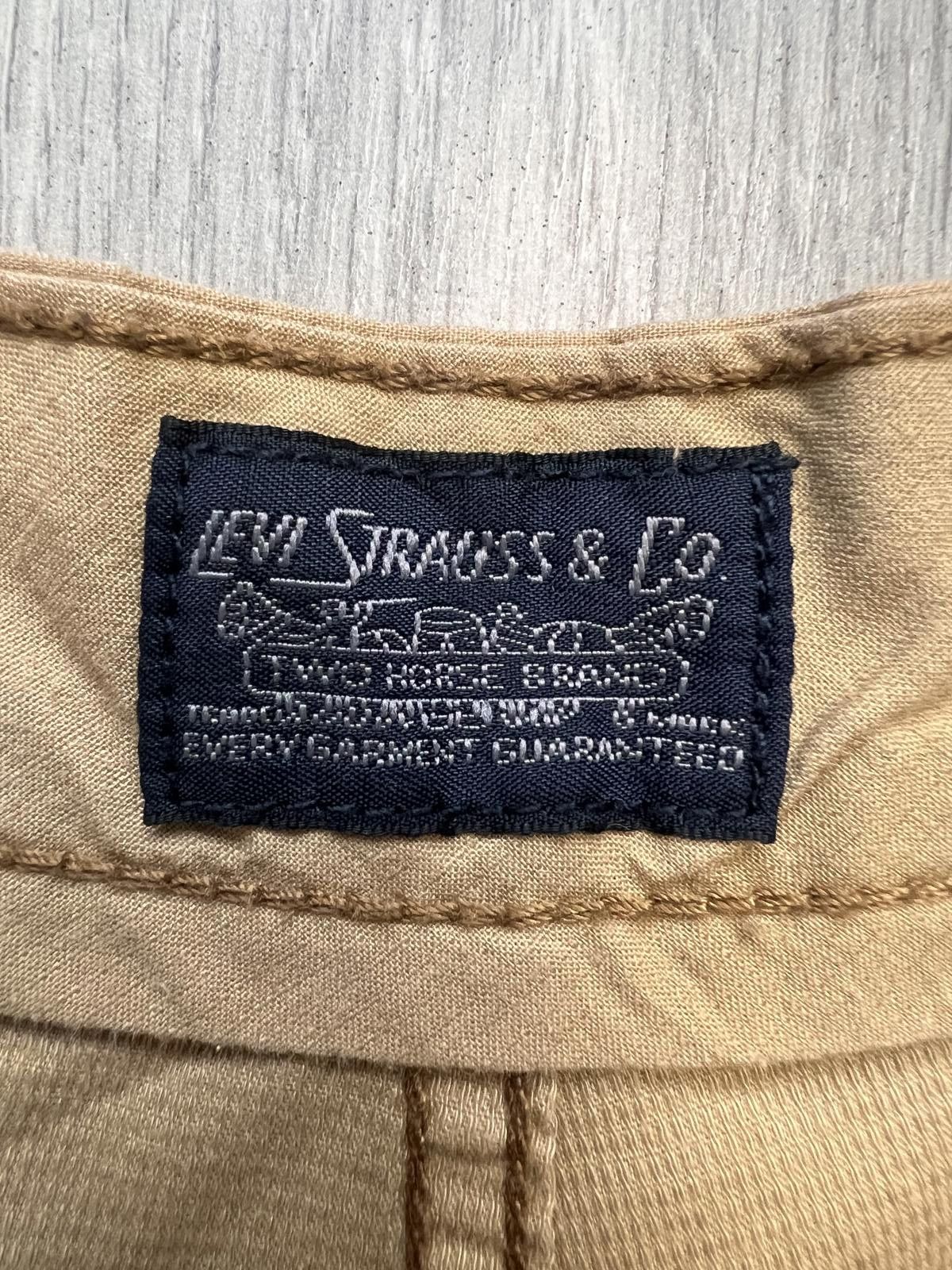 Designer Vintage Levi’s Cargo Shorts Size US 32 / EU 48 - 5 Thumbnail