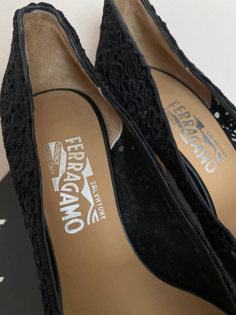 Salvatore Ferragamo Salvatore Ferragamo Heels Black Lace Size US 7.5 / IT 37.5 - 3 Thumbnail