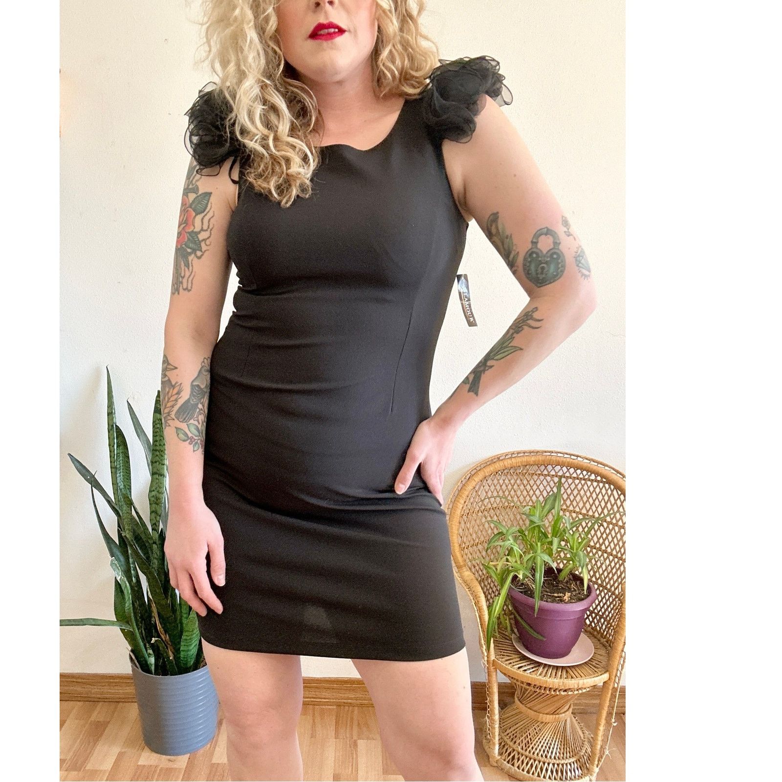 Other NWT Glamour Puff Shoulder Black Cocktail Dress size 6 Size M / US 6-8 / IT 42-44 - 3 Thumbnail