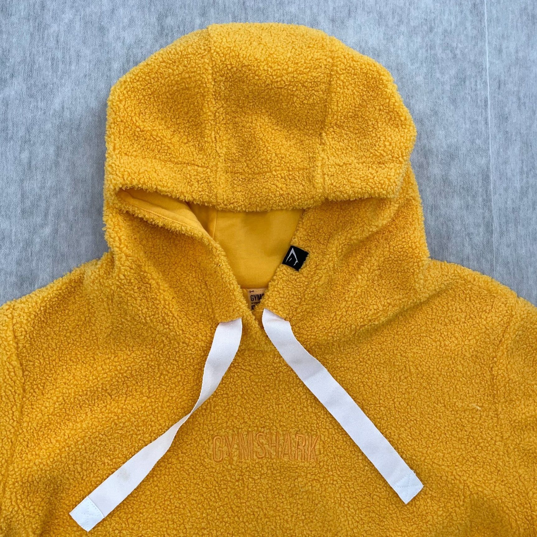 Gymshark GYMSHARK Hoodie Sweatshirt Womens Medium Yellow Pullover Crop Top Logo M Activewear Casual Fitness Ladies M Size M / US 6-8 / IT 42-44 - 3 Thumbnail