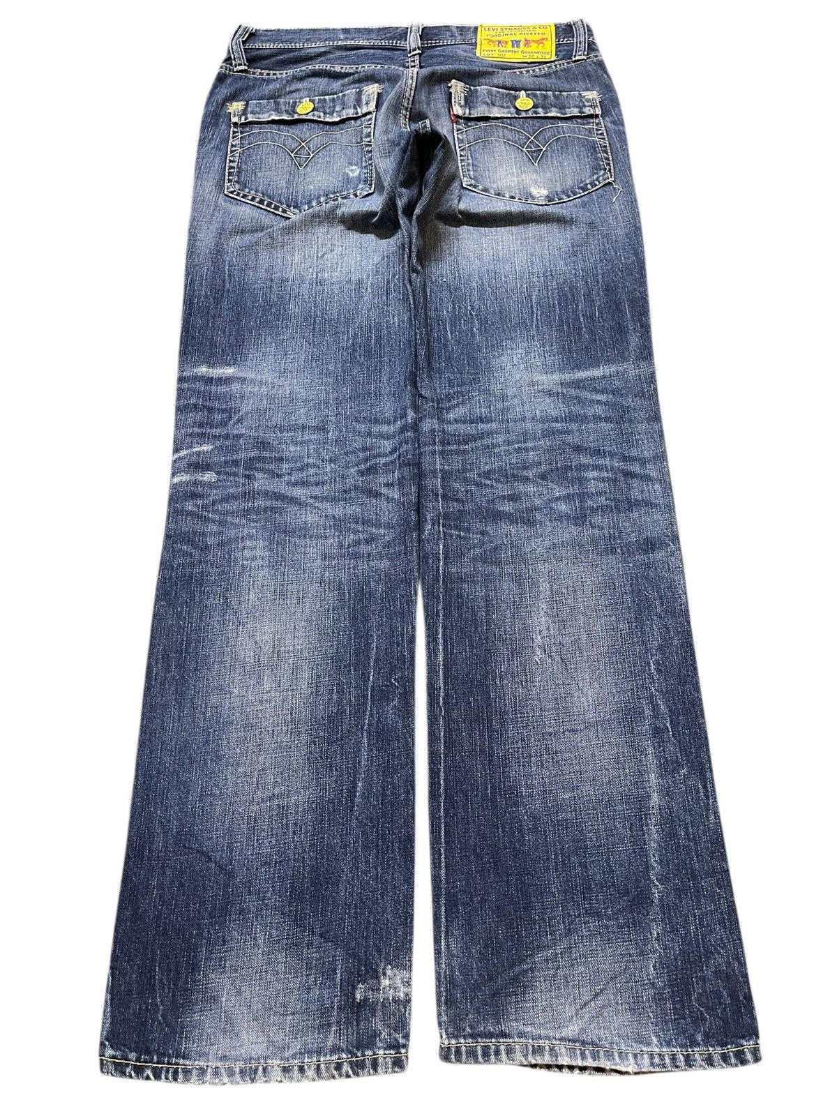 Levi's Vintage 90s Levis 502 Faded Wash Distress Style Loose Jeans Size US 32 / EU 48 - 2 Thumbnail