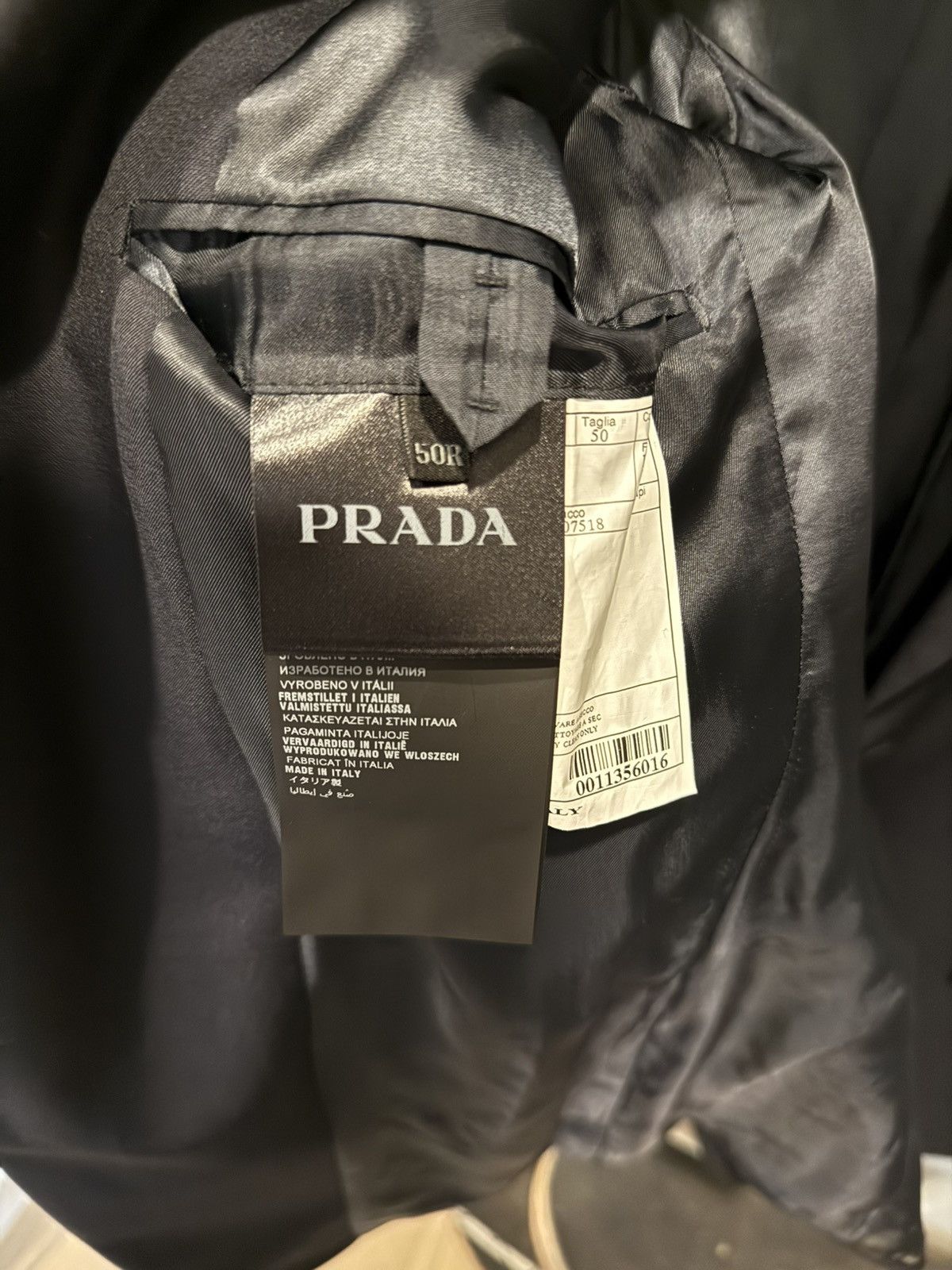 Prada PRADA Navy Blue Wool Mohair Blazer EU 50R / US 40R Size US M / EU 48-50 / 2 - 4 Thumbnail